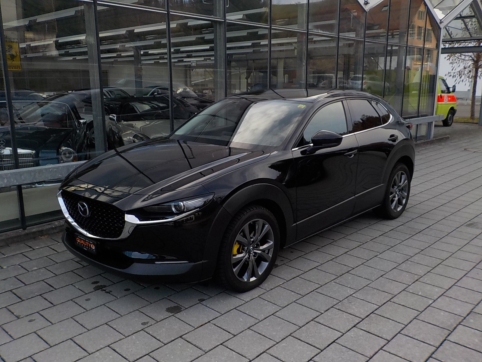 MAZDA CX-30 SKYACTIV-X M Hybrid 180 Revolution AWD Automat