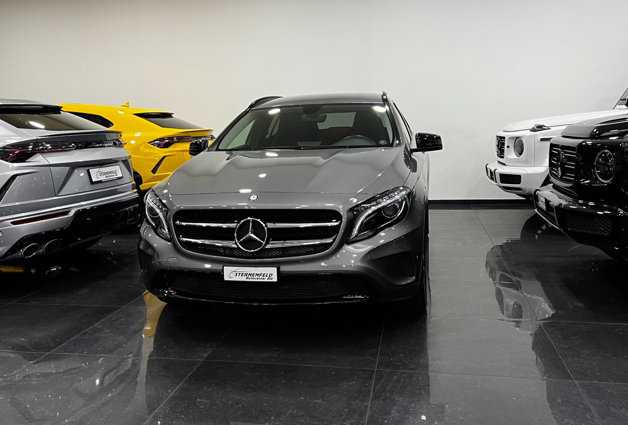 MERCEDES-BENZ GLA 250 Urban 7G-DCT