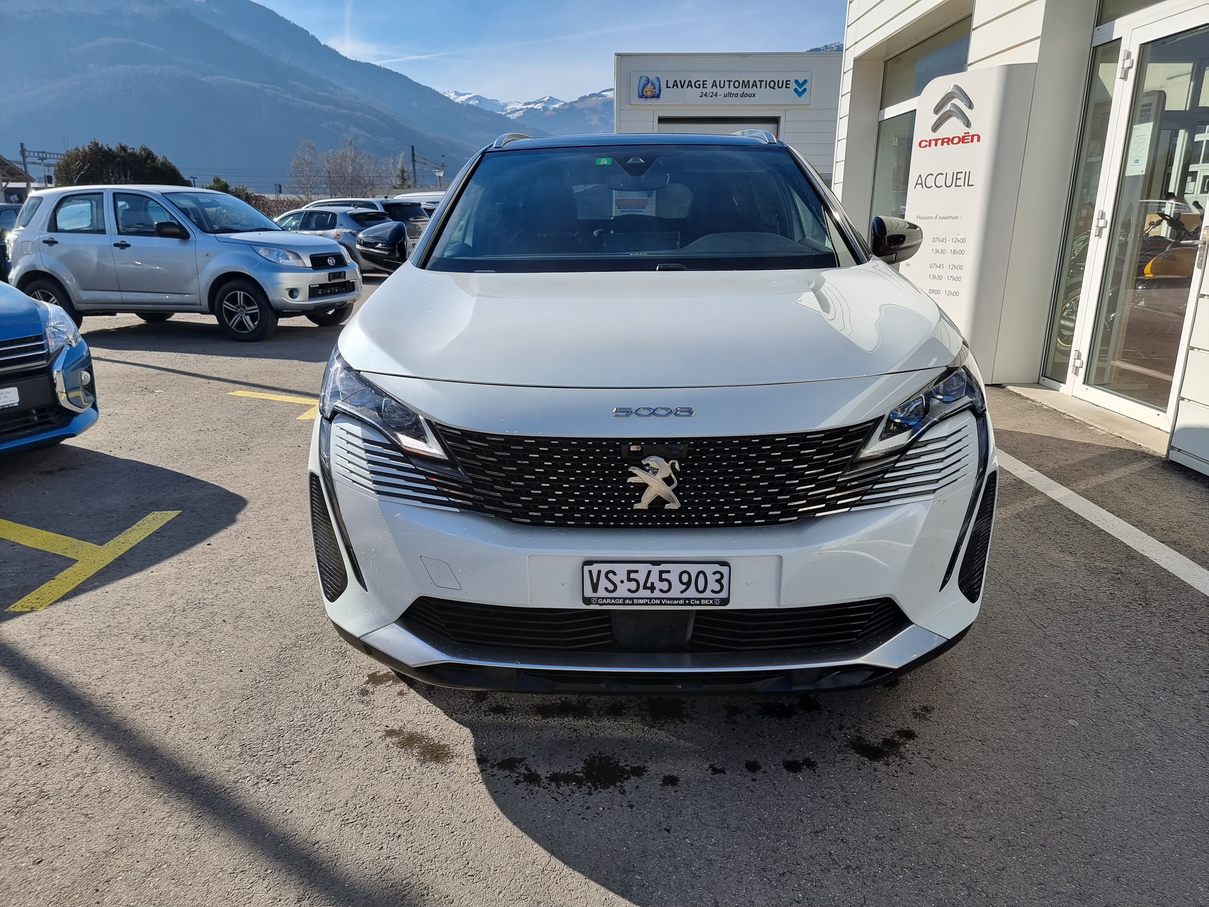 PEUGEOT 5008 1.6 Pure Tech GT Pack EAT8