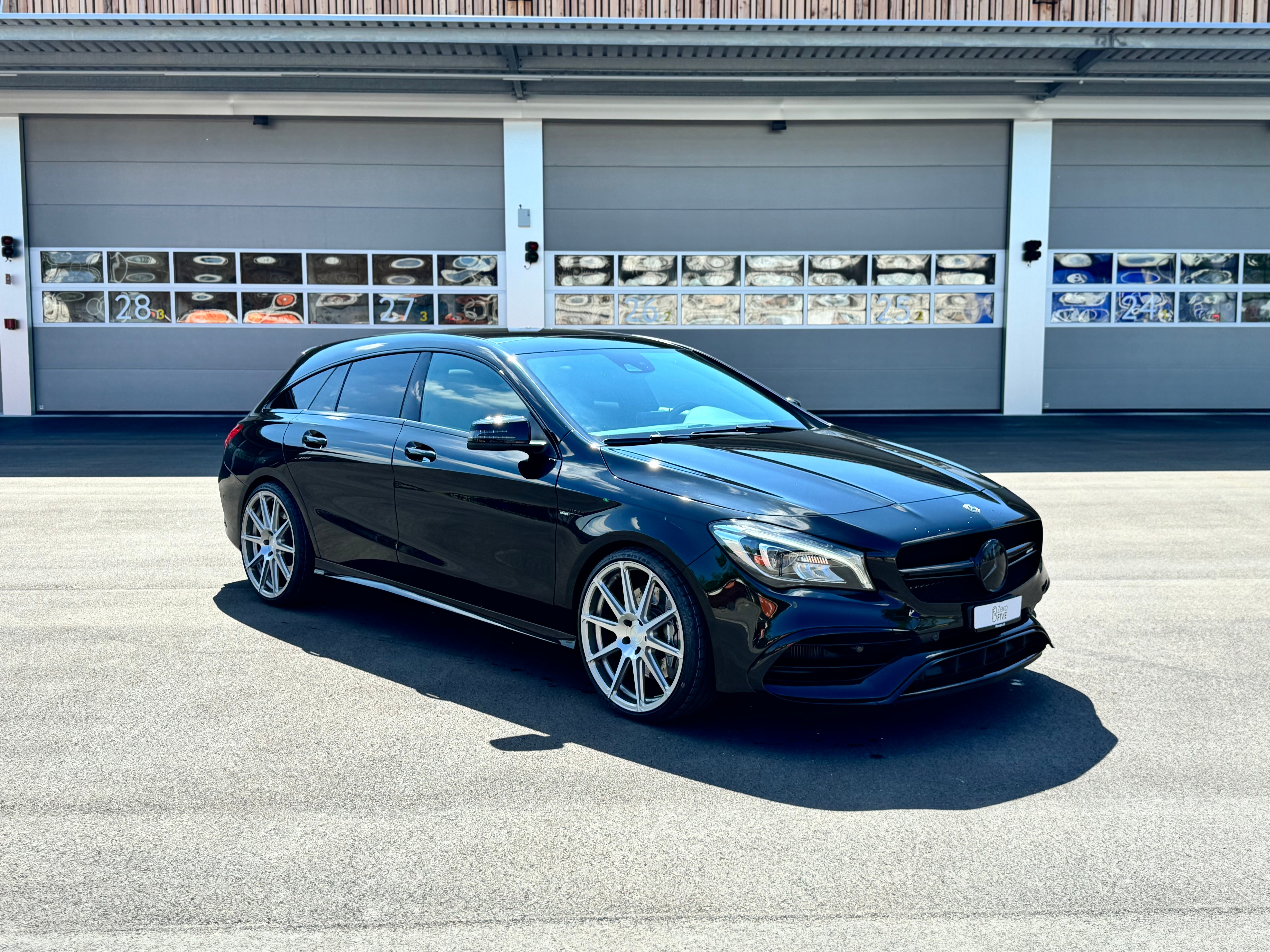 MERCEDES-BENZ CLA Shooting Brake 45 AMG 4Matic Speedshift