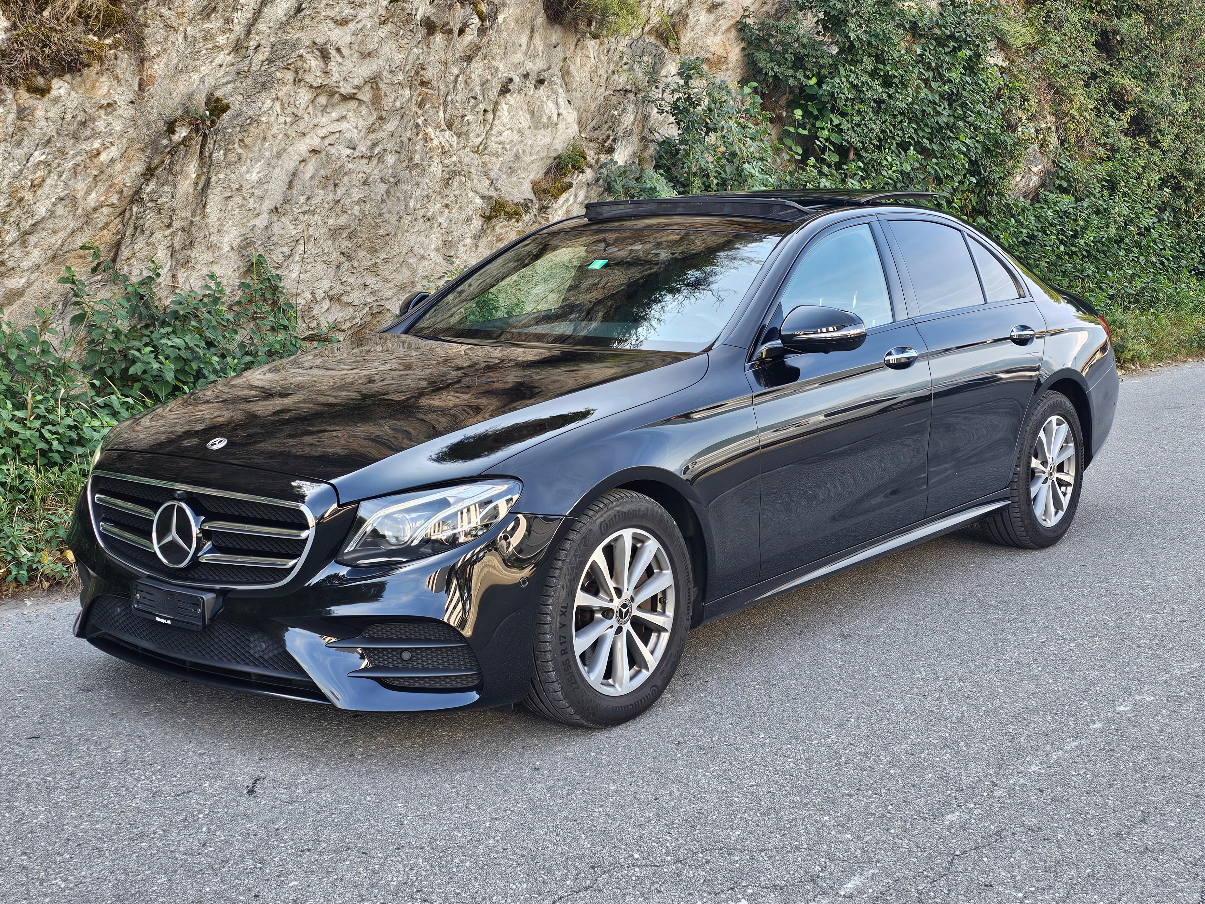 MERCEDES-BENZ E 220d Swiss Star AMG Line 4Matic 9G-Tronic