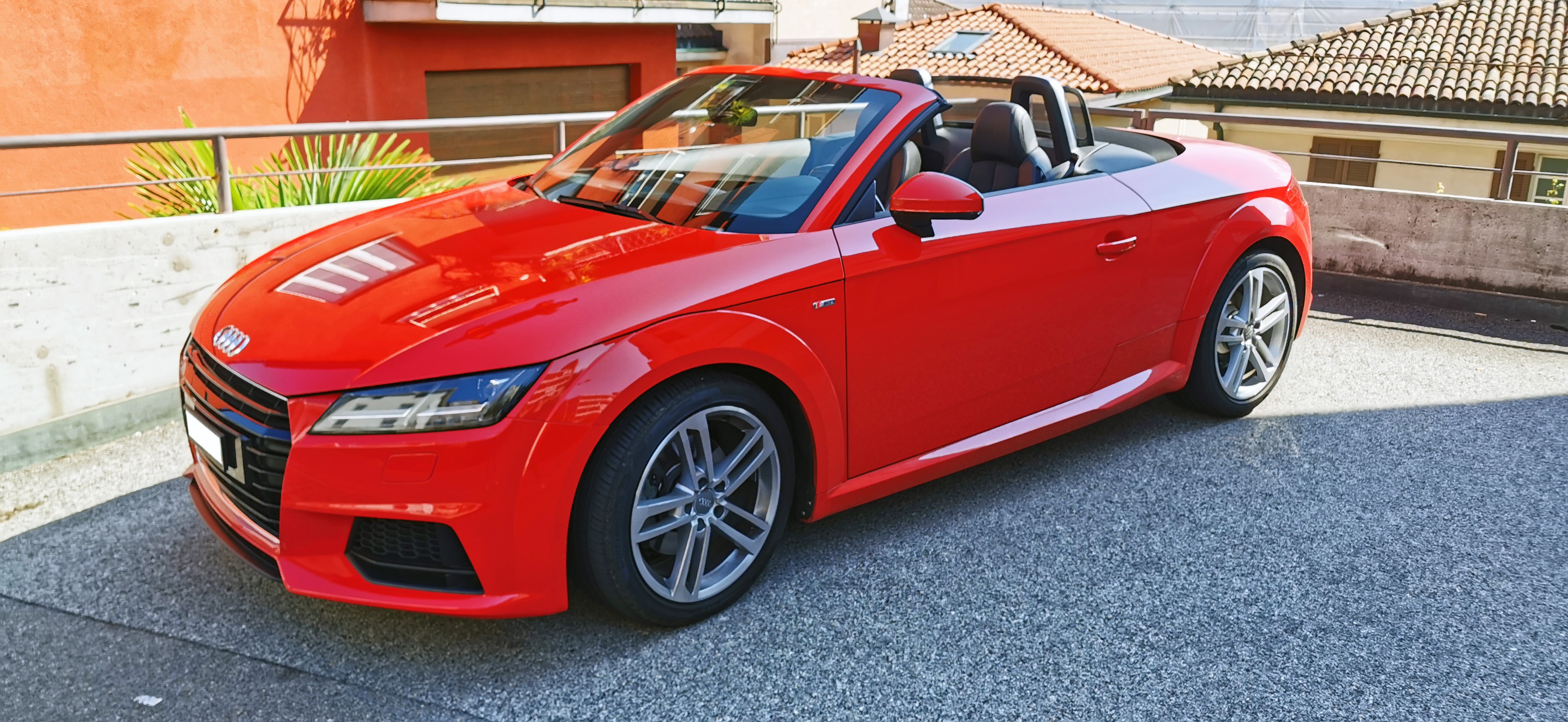 AUDI TT Roadster 2.0 TFSI S-tronic