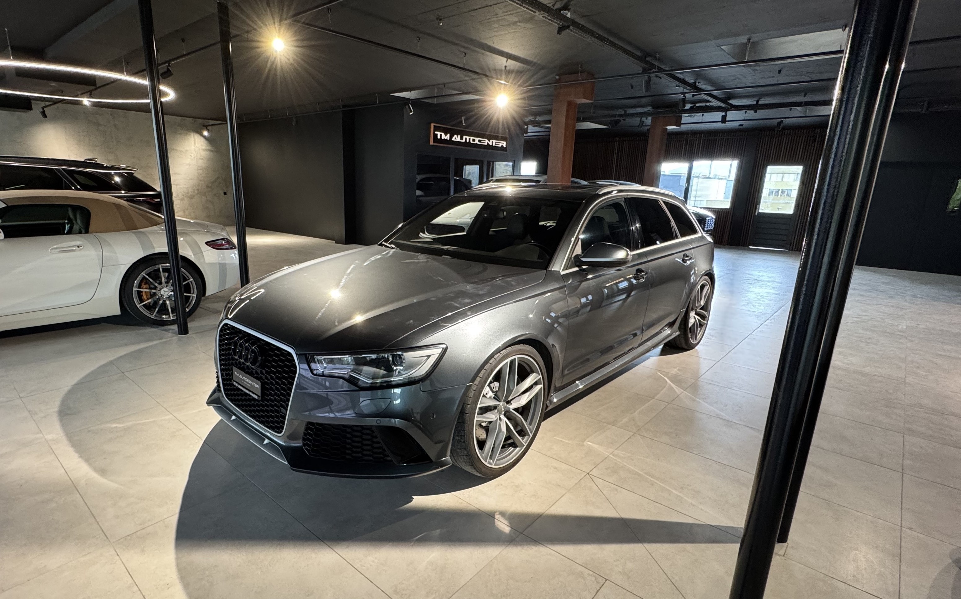 AUDI RS6 Avant 4.0 TFSI V8 quattro Tiptronic