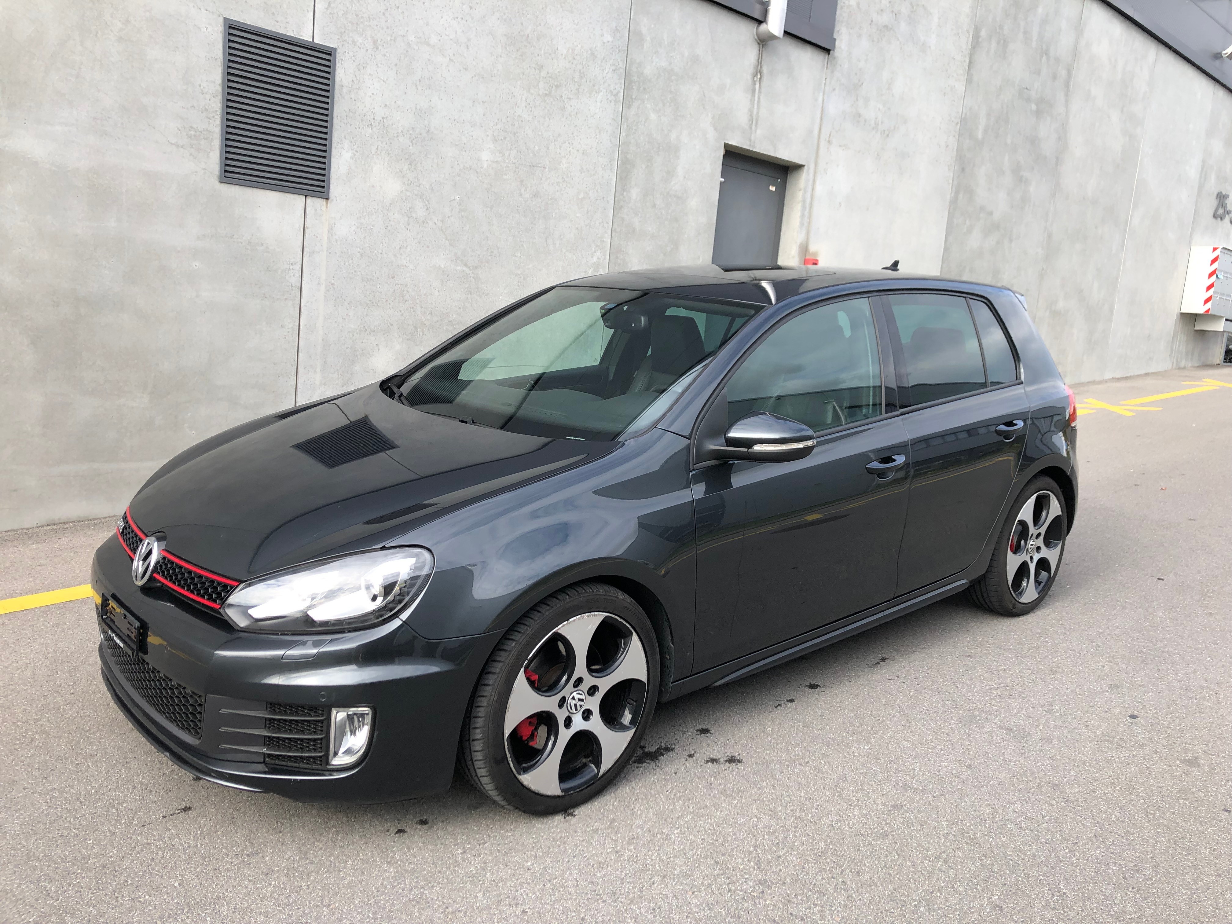 VW Golf 2.0 TSI GTI Team DSG (3)