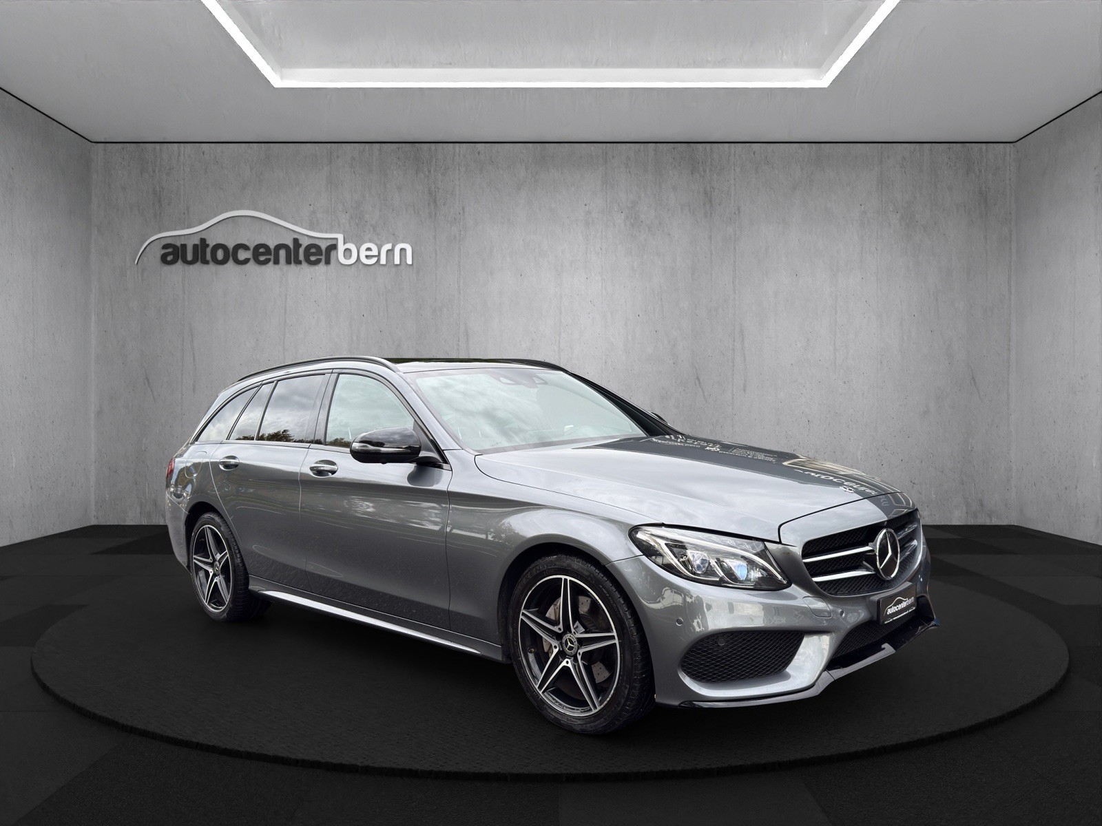 MERCEDES-BENZ C 200 AMG Line 4Matic 9G-Tronic