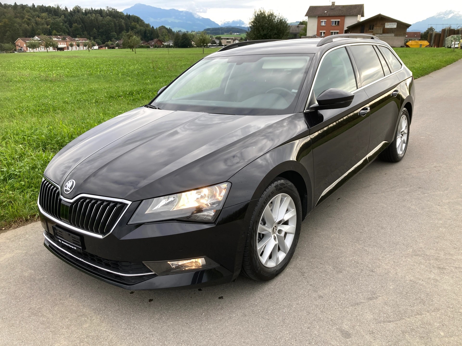 SKODA Superb Combi 2.0 TDi Ambition