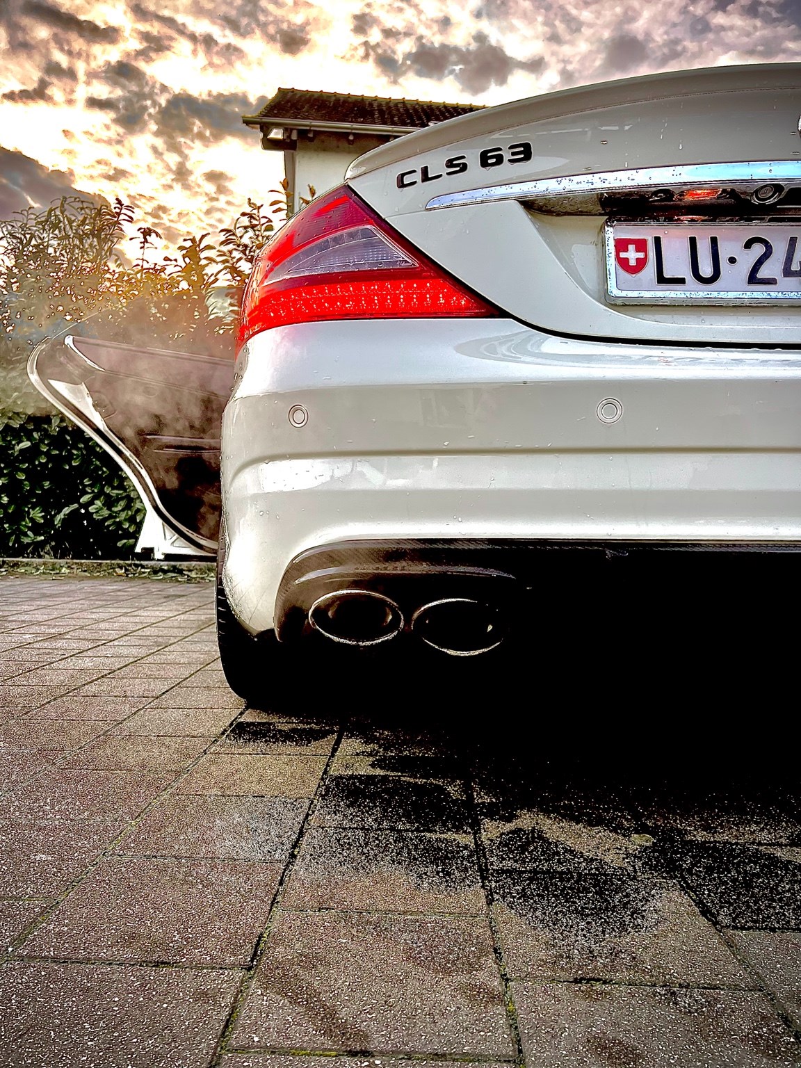 MERCEDES-BENZ CLS 63 AMG 7G-Tronic