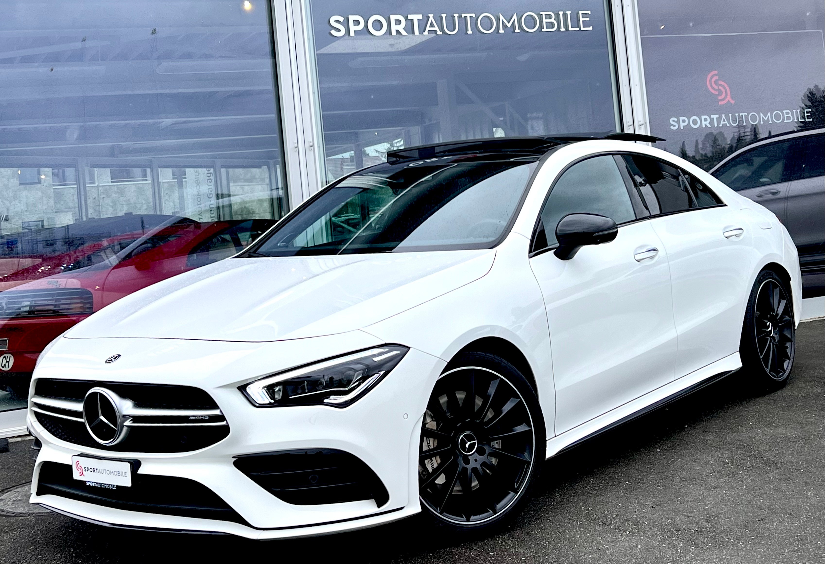 MERCEDES-BENZ CLA 35 AMG 4Matic 7G-DCT *CH Fahrzeug - Panorama - Burmester Soundsystem*