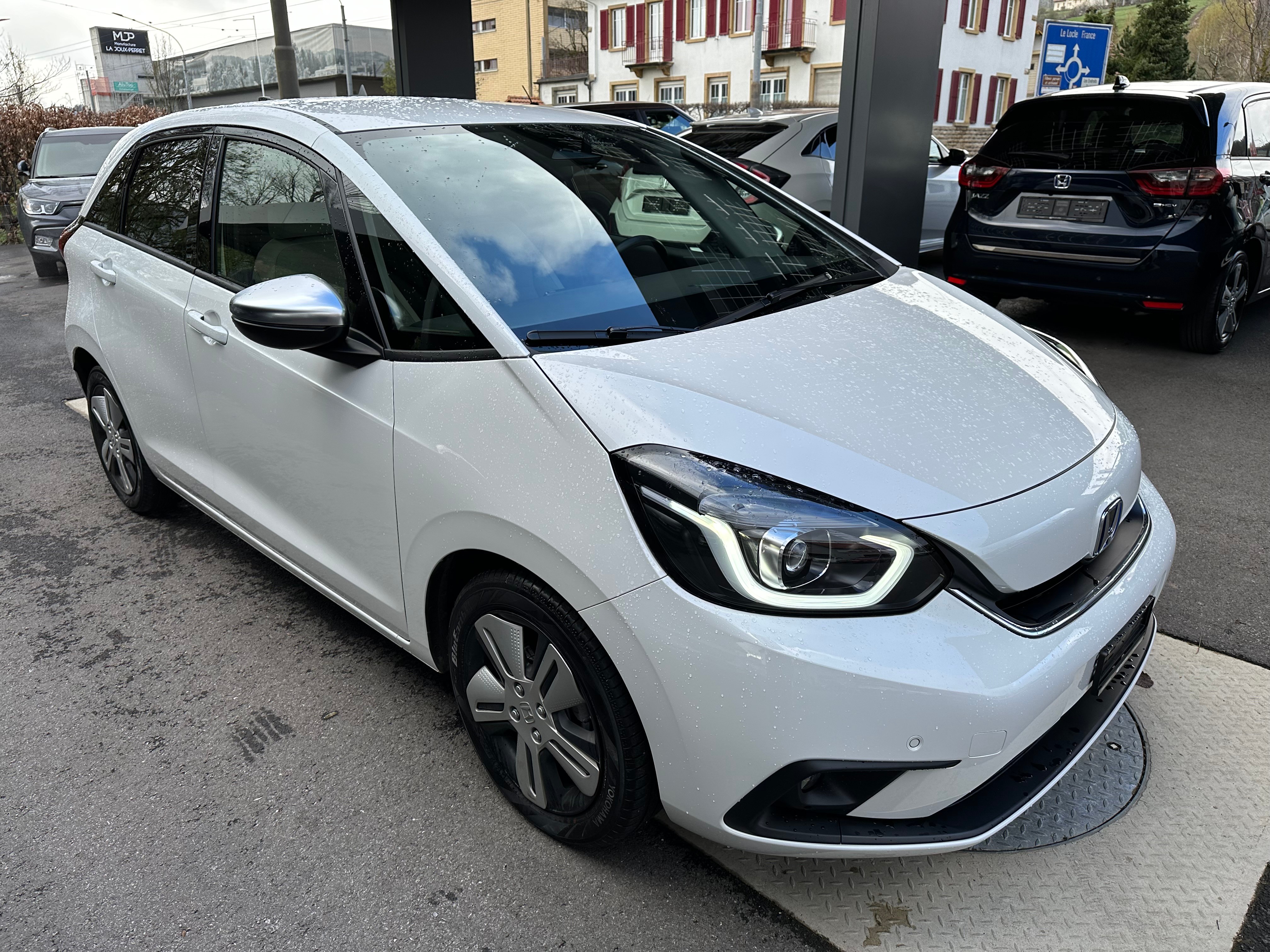 HONDA Jazz 1.5i-MMD Executive E-CVT