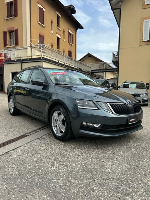 SKODA Octavia Combi 2.0 TSI Ambition 4x4 DSG