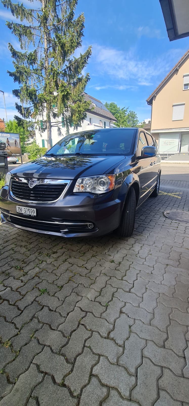 LANCIA Voyager 2.8D S Automatic