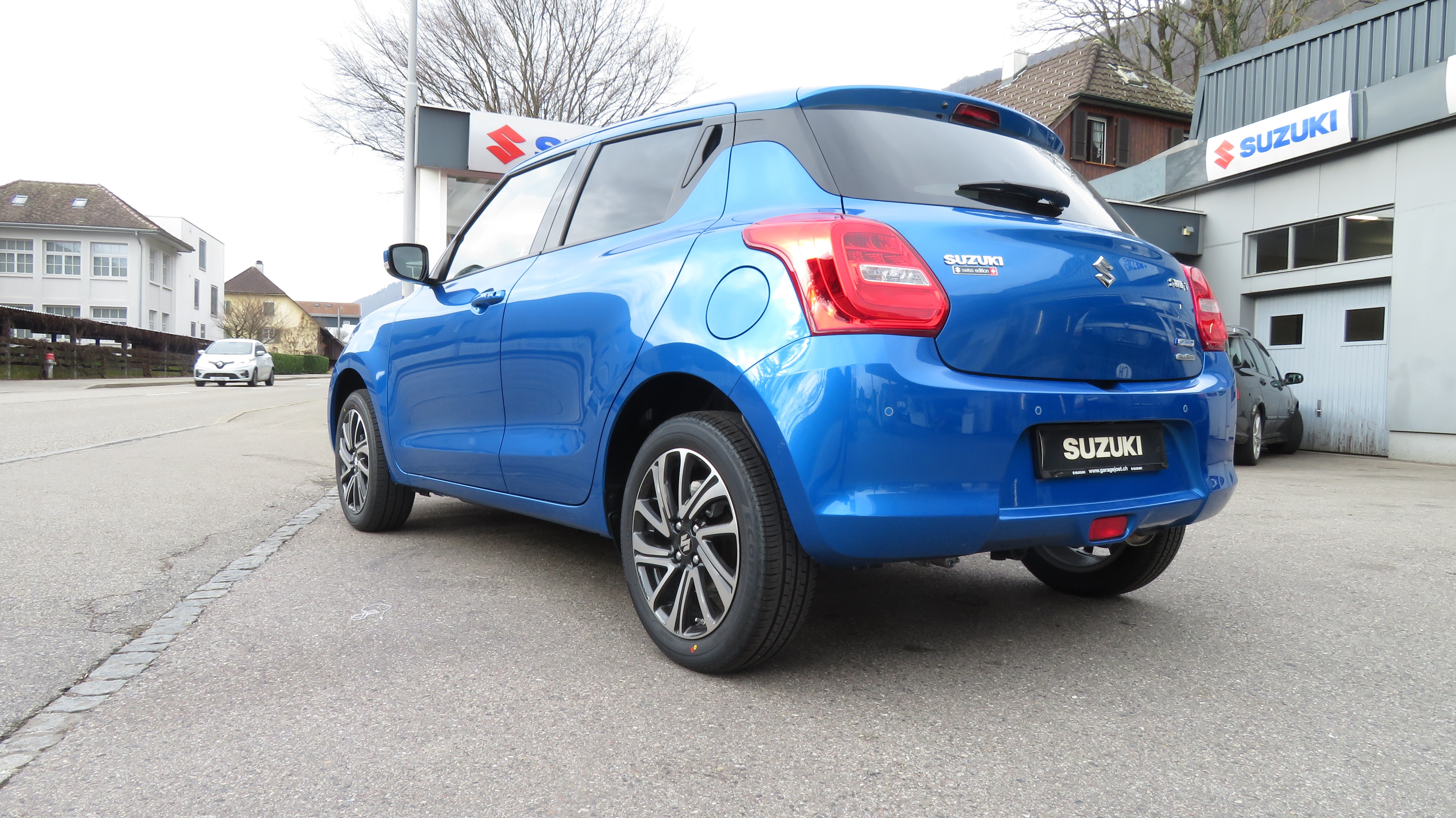 SUZUKI Swift 1.2 Compact Top 4x4 Hybrid