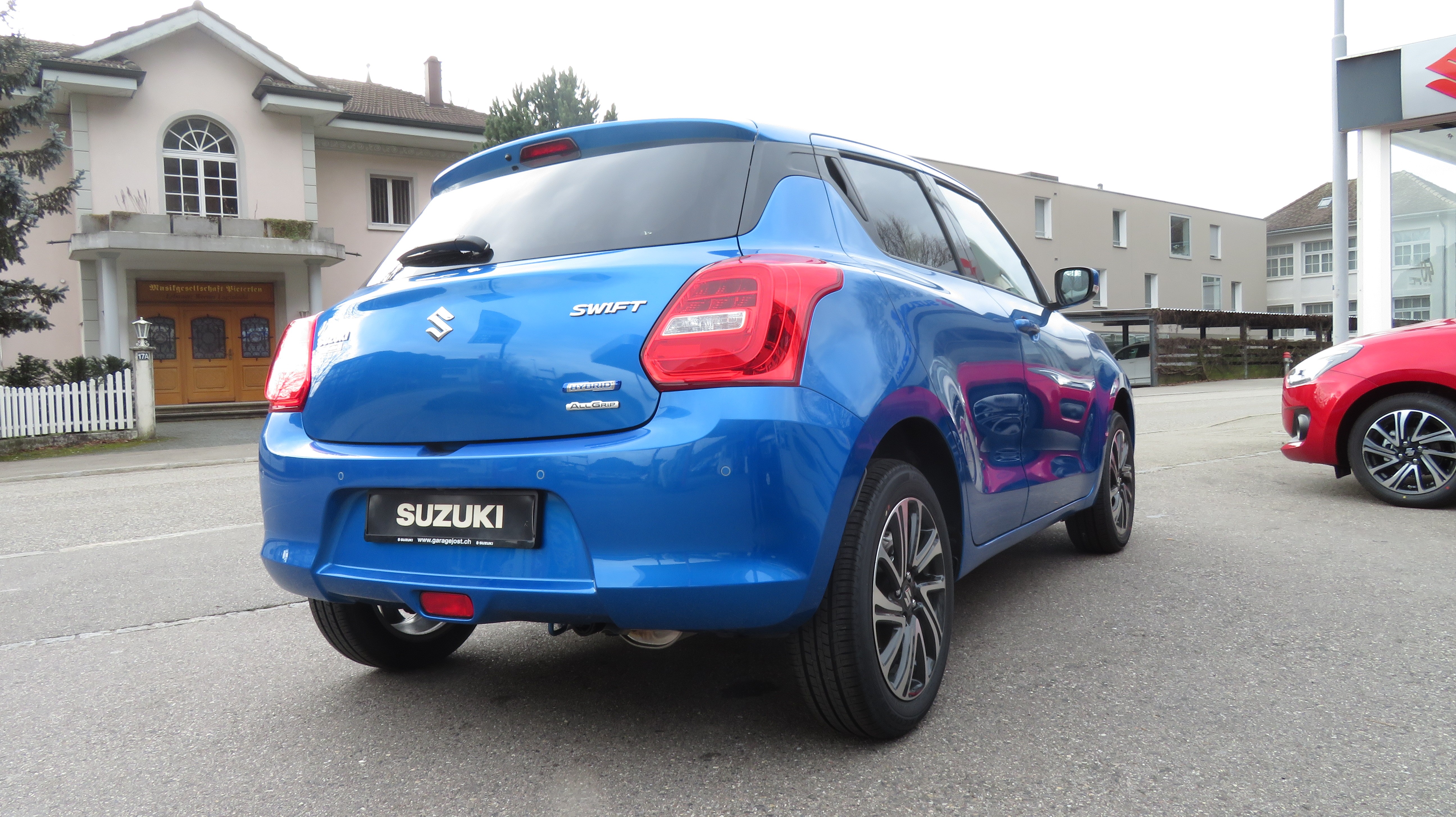 SUZUKI Swift 1.2 Compact Top 4x4 Hybrid