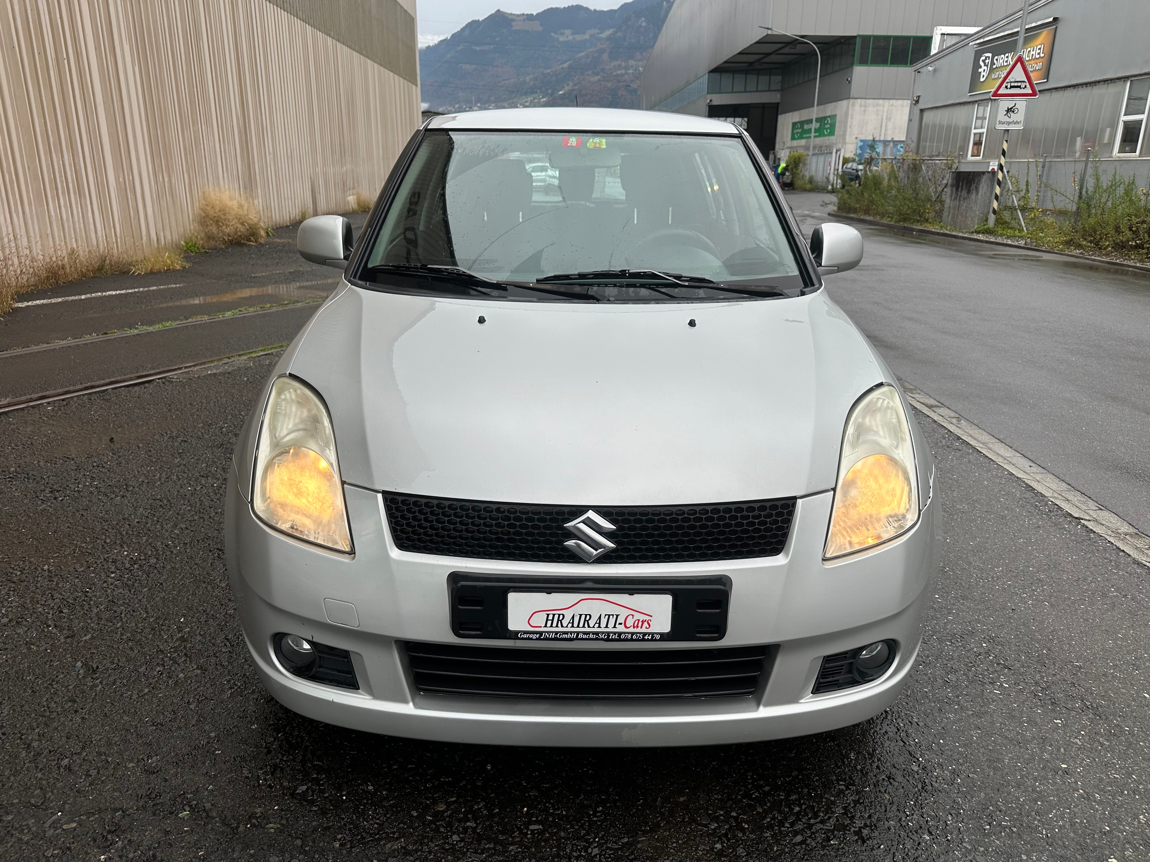 SUZUKI Swift 1.3i 16V GL 4x4