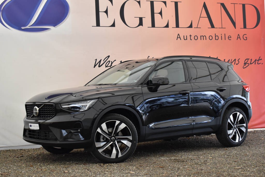 VOLVO XC40 2.0 B4 MH Ultra Dark