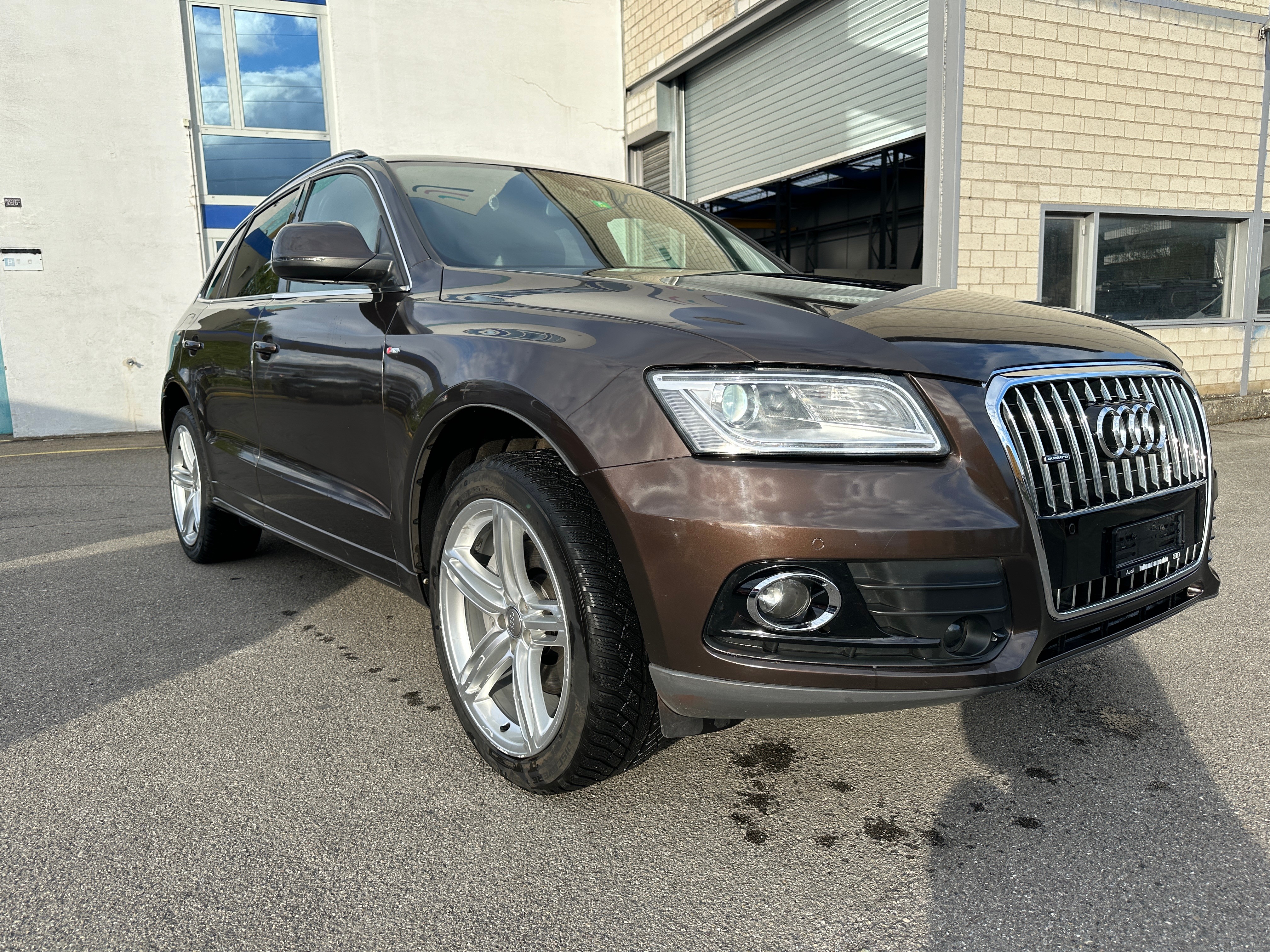 AUDI Q5 3.0 TDI quattro S-tronic