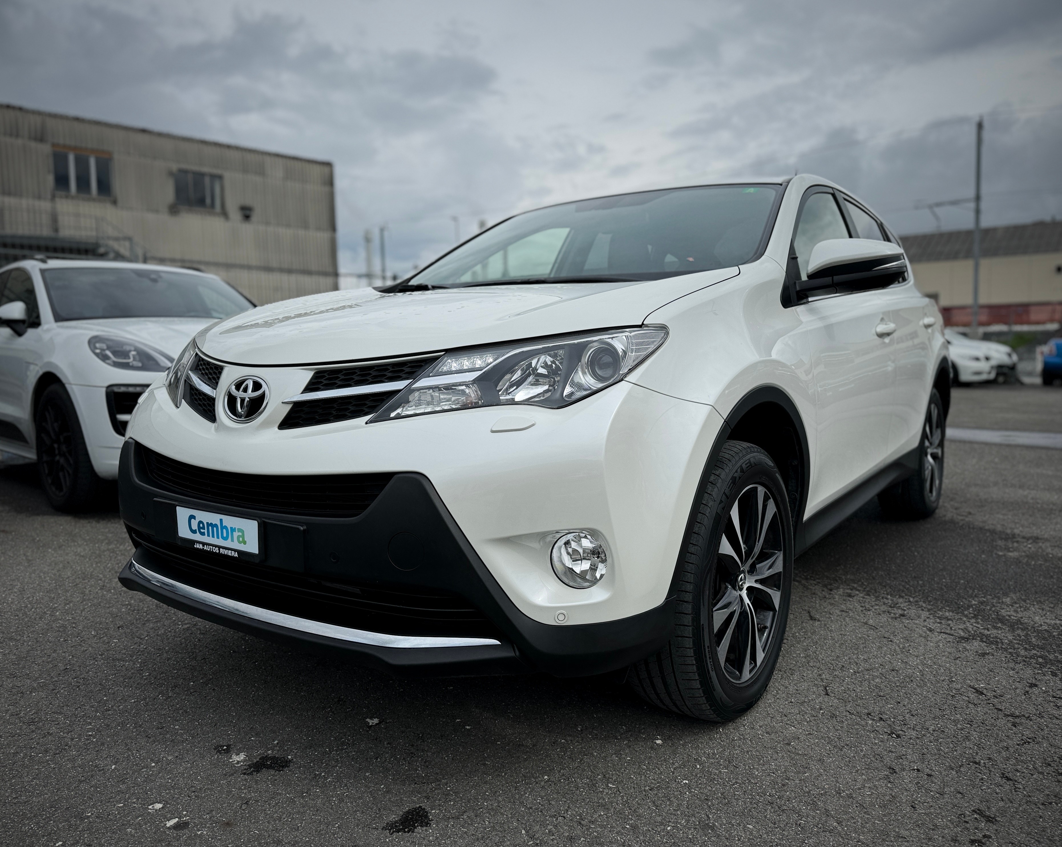 TOYOTA RAV-4 2.2D-CAT Style Multidrive