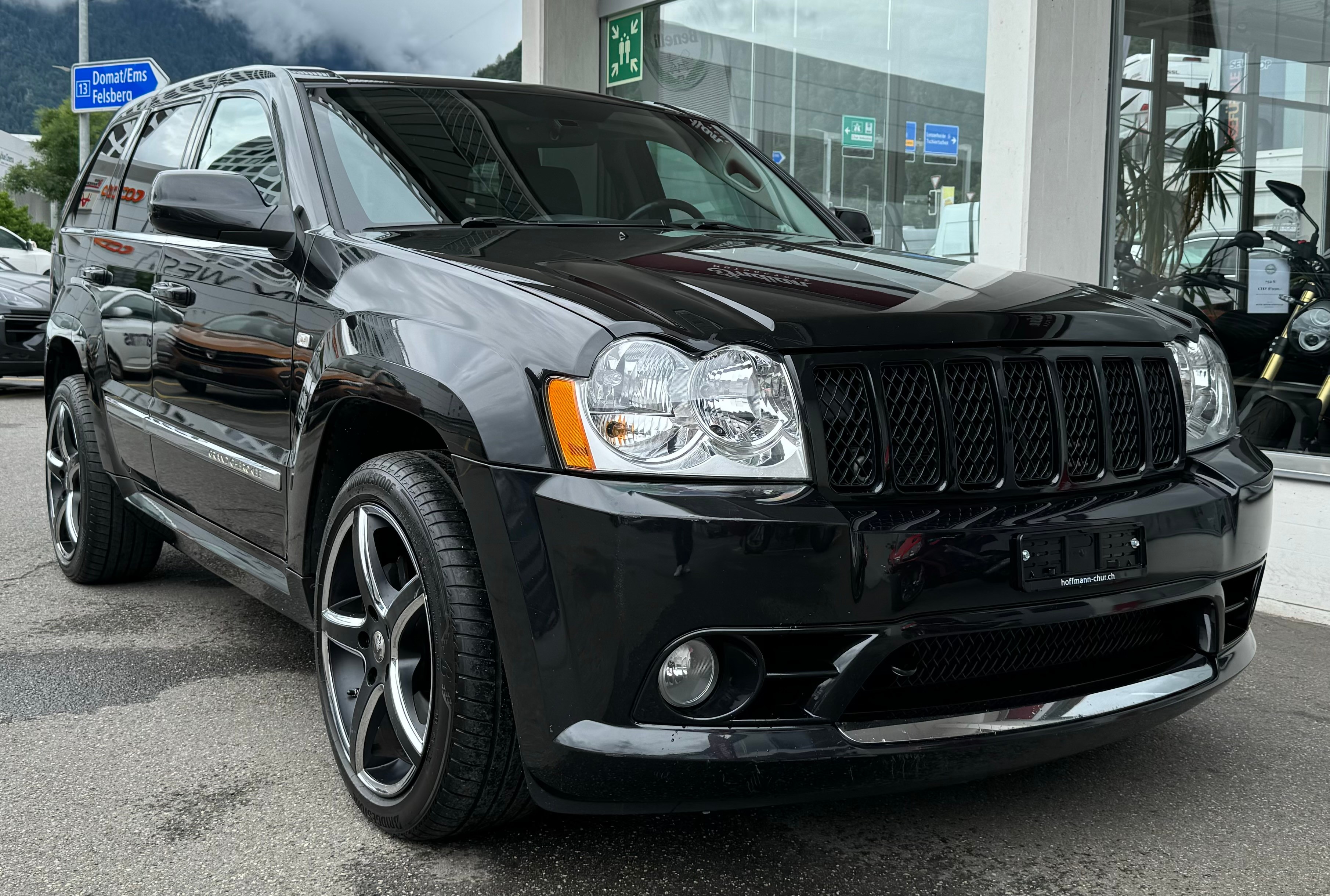 JEEP Grand Cherokee 6.1 HEMI SRT8 Automatic