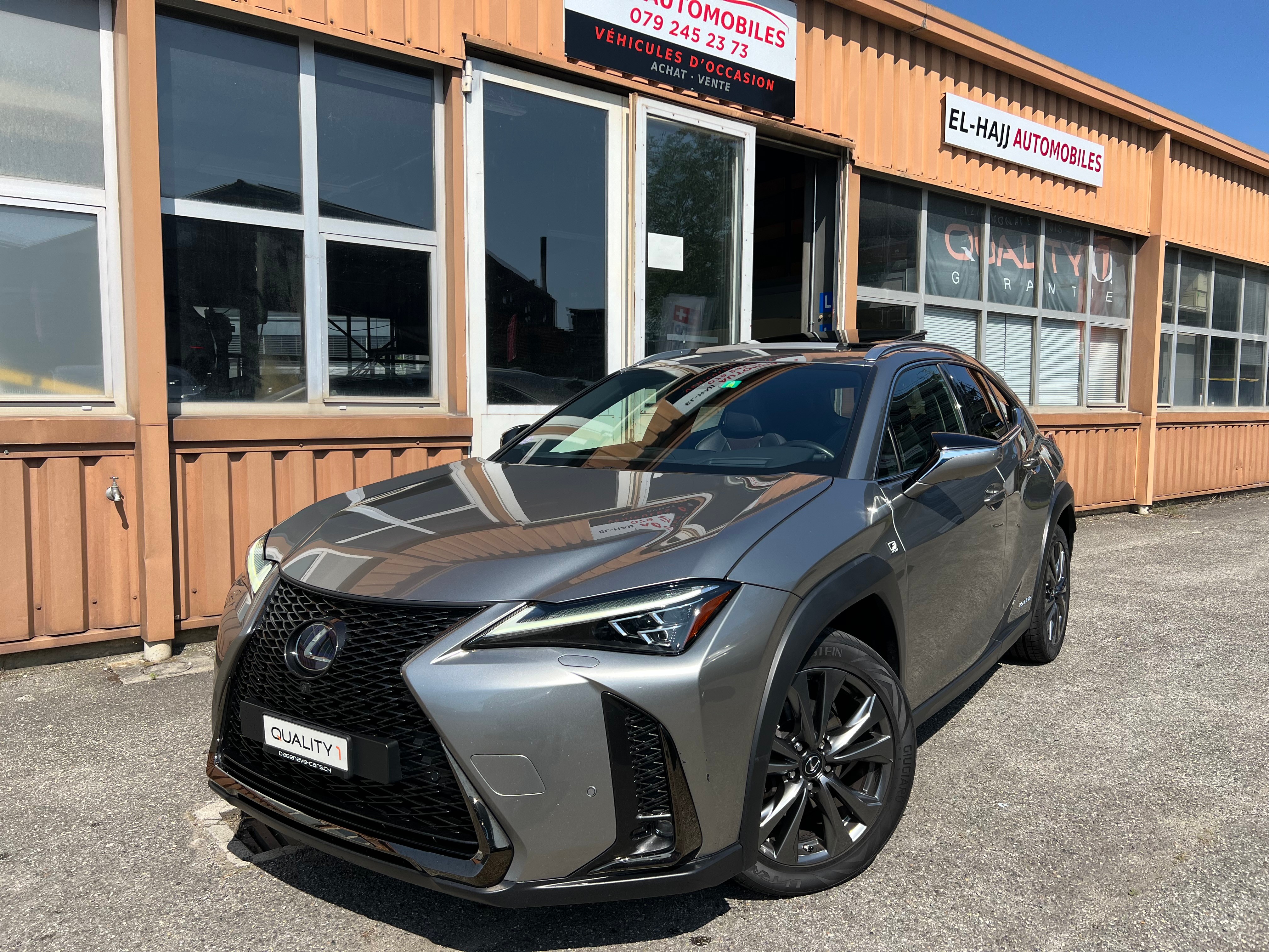 LEXUS UX 250h F Sport AWD Automatic