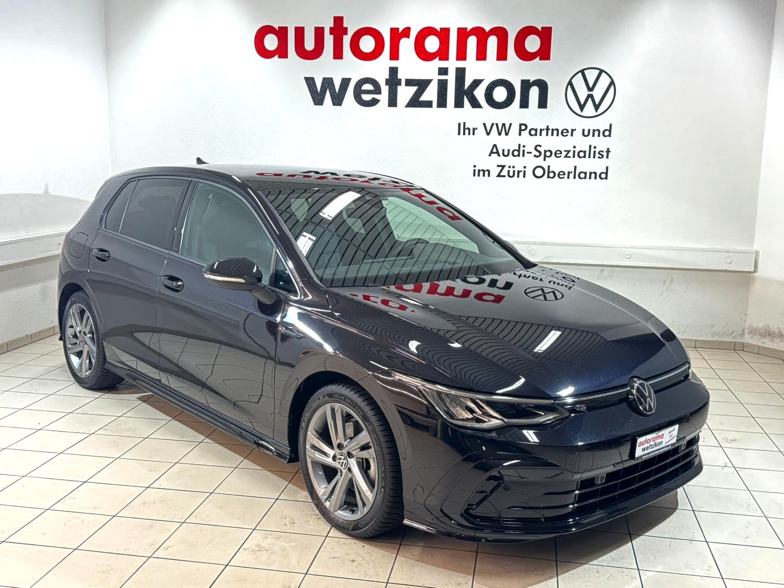 VW Golf 1.5 eTSI mHEV ACT R-Line DSG