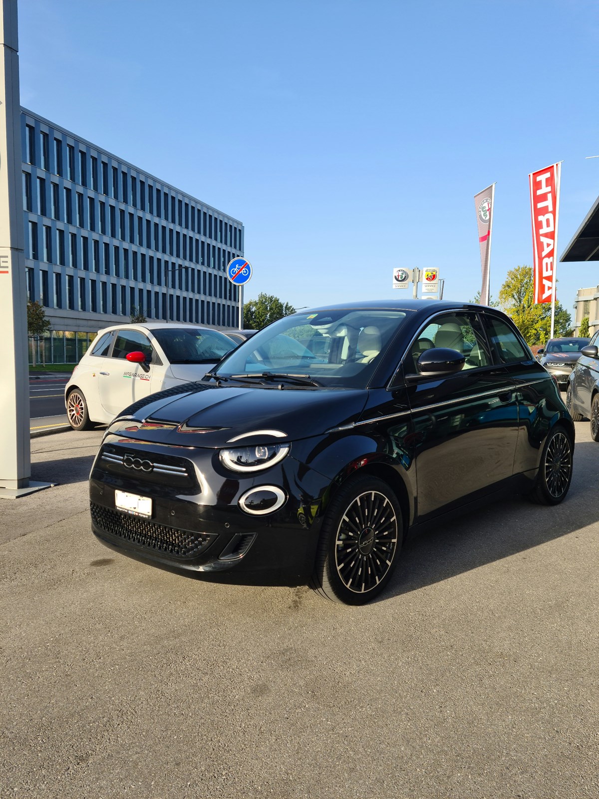 FIAT 500 3+1 electric 87 kW La Prima