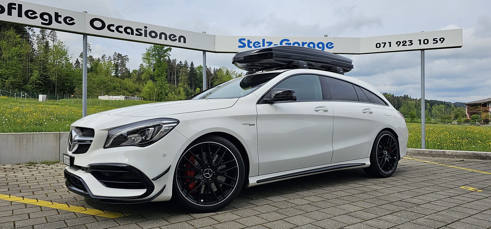 MERCEDES-BENZ CLA Shooting Brake 45 AMG 4Matic Speedshift