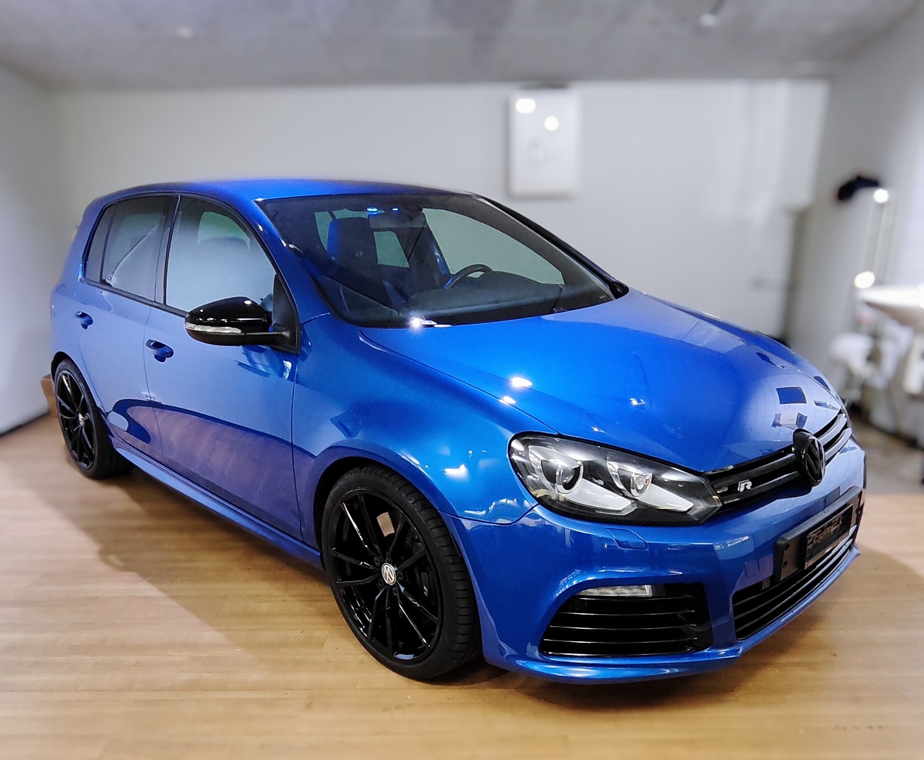 VW Golf 2.0 TSI R 4Motion