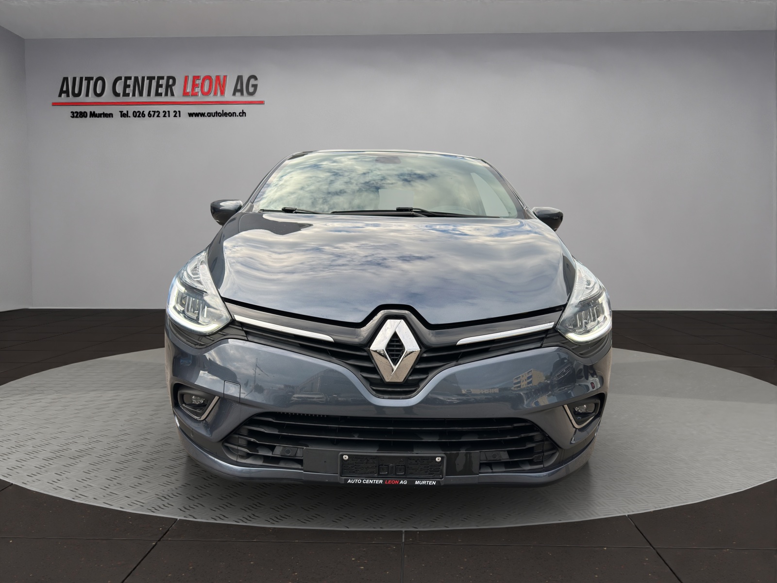 RENAULT Clio 1.2 16V T Intens EDC