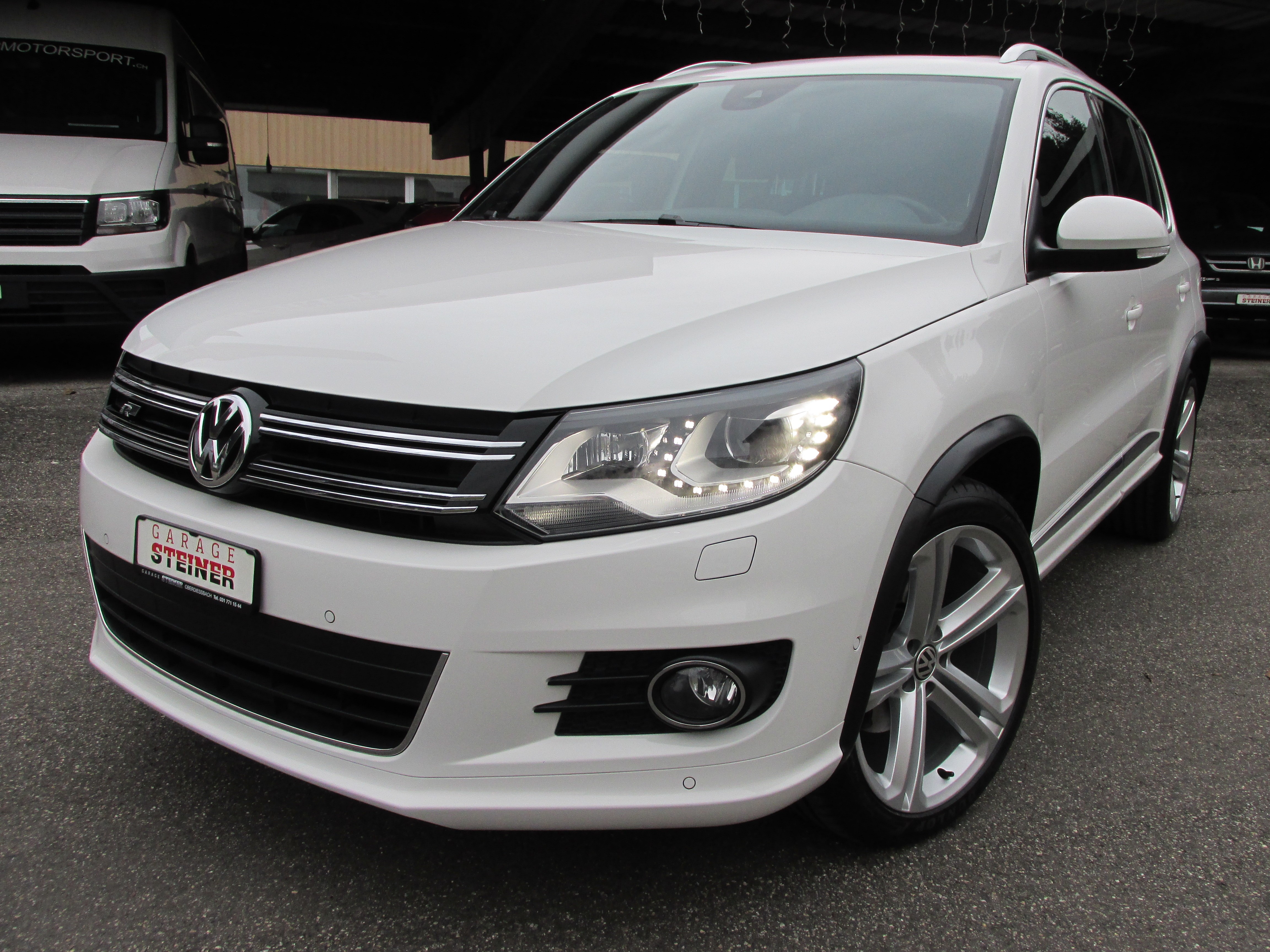 VW Tiguan 2.0 TSI R-Line Design 4Motion DSG