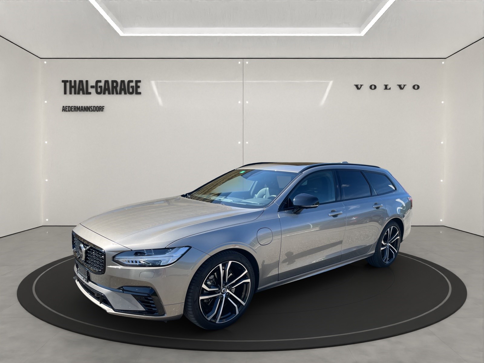 VOLVO V90 2.0 T8 TE R-Design eAWD