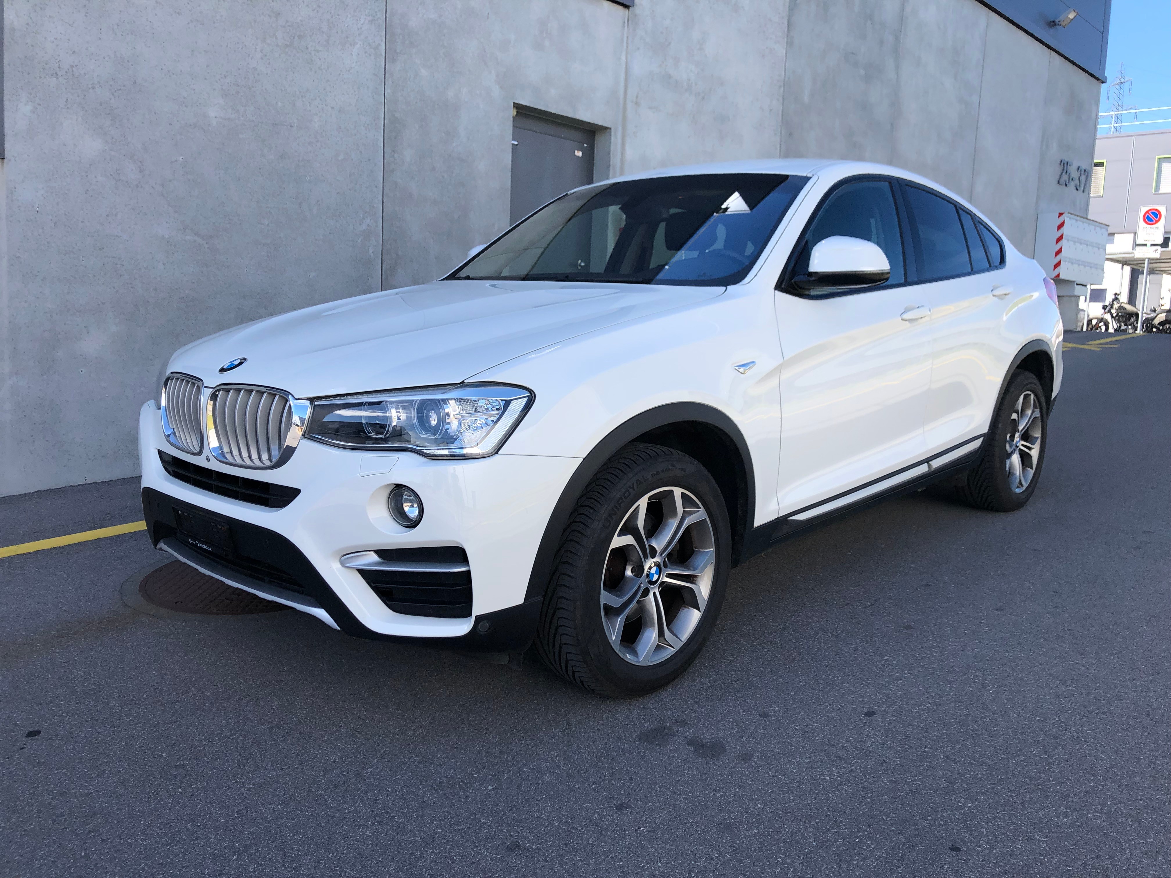 BMW X4 xDrive 20i M Sport Steptronic (39)