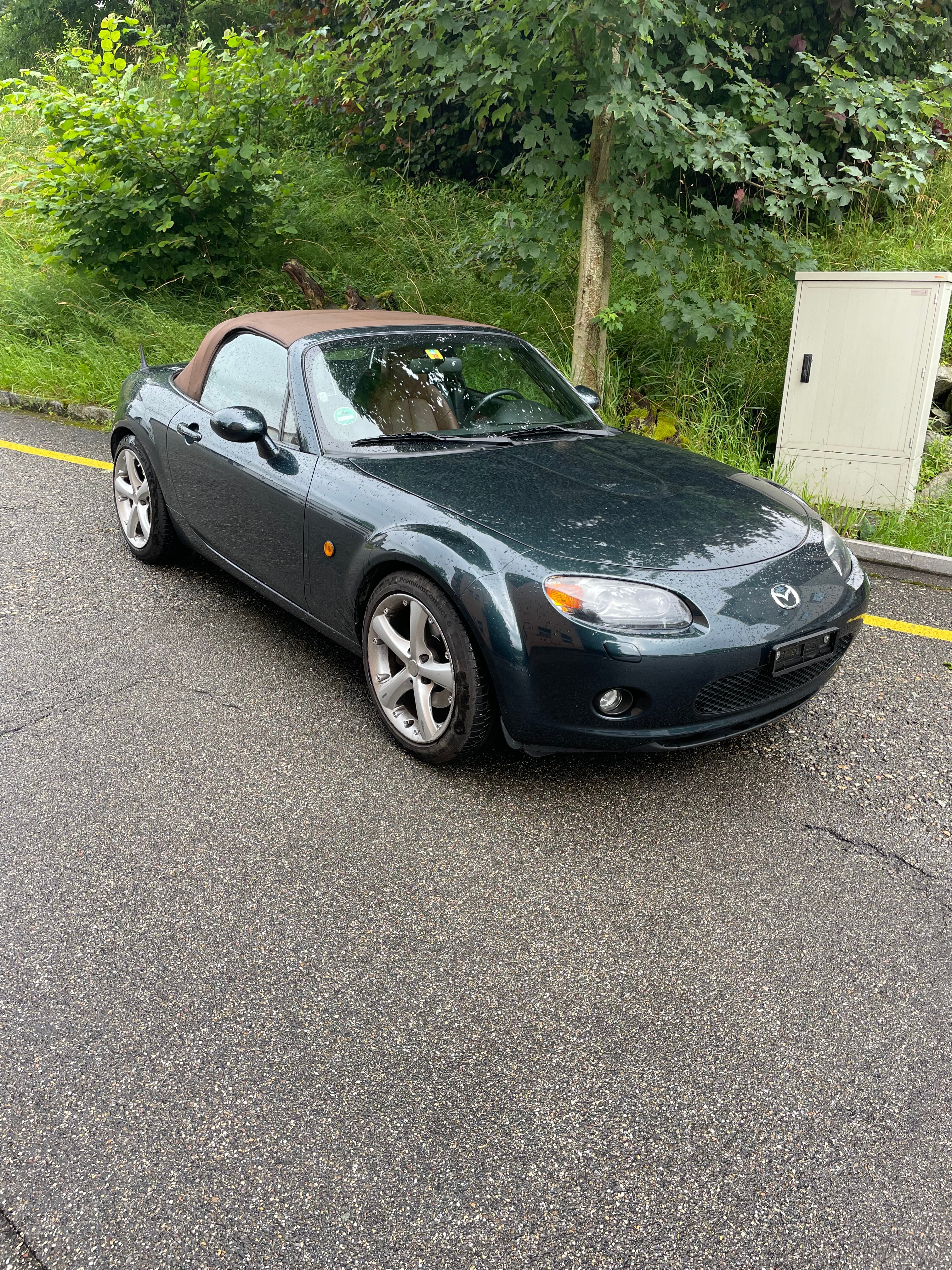 MAZDA MX-5 2.0i 16V Sport