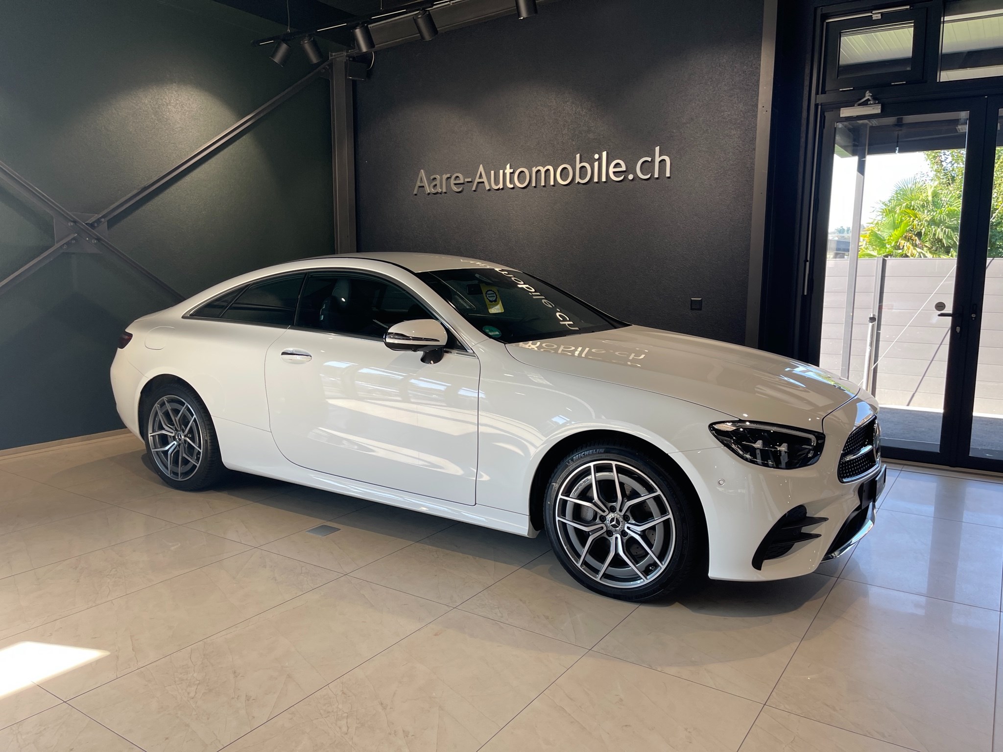 MERCEDES-BENZ E 220 d Coupé 4Matic AMG Line 9G-Tronic