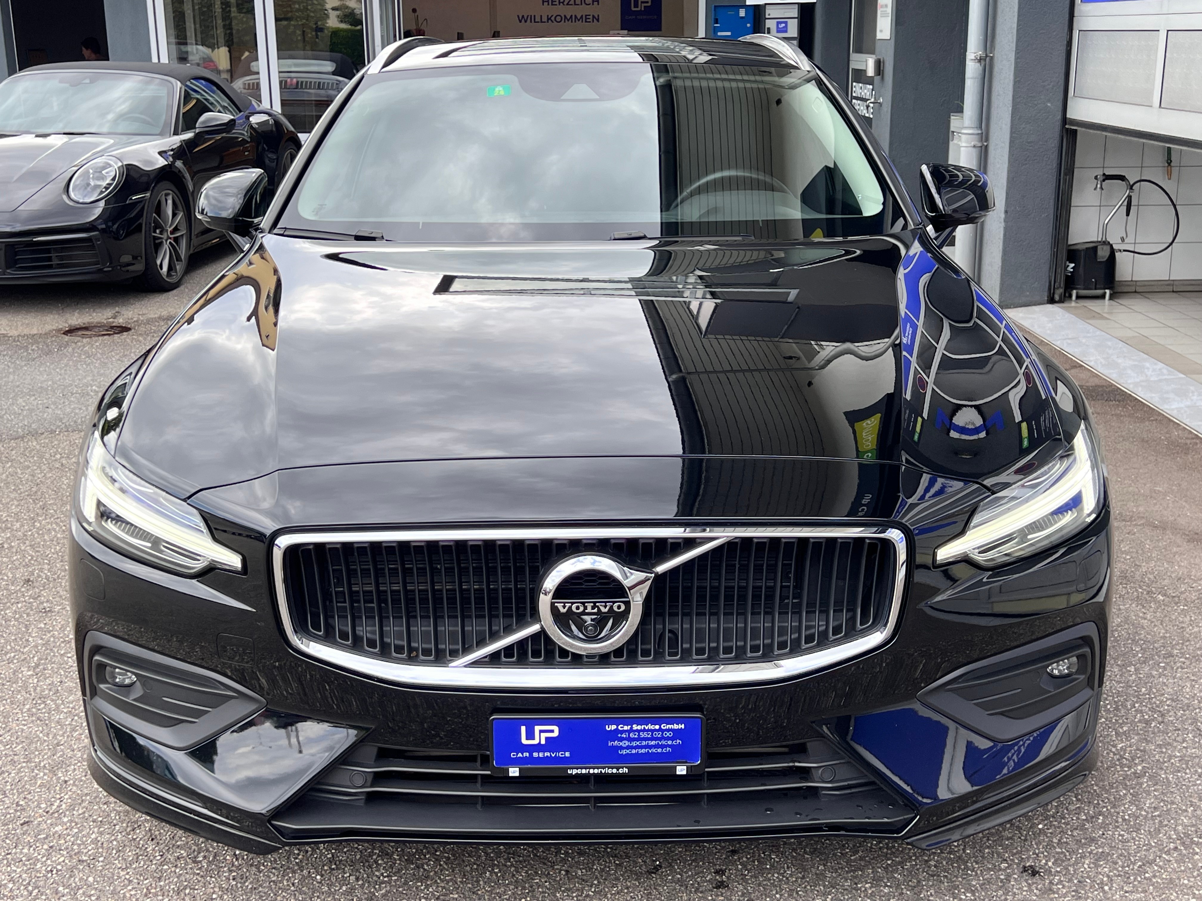 VOLVO V60 D3 AWD Momentum Geartronic