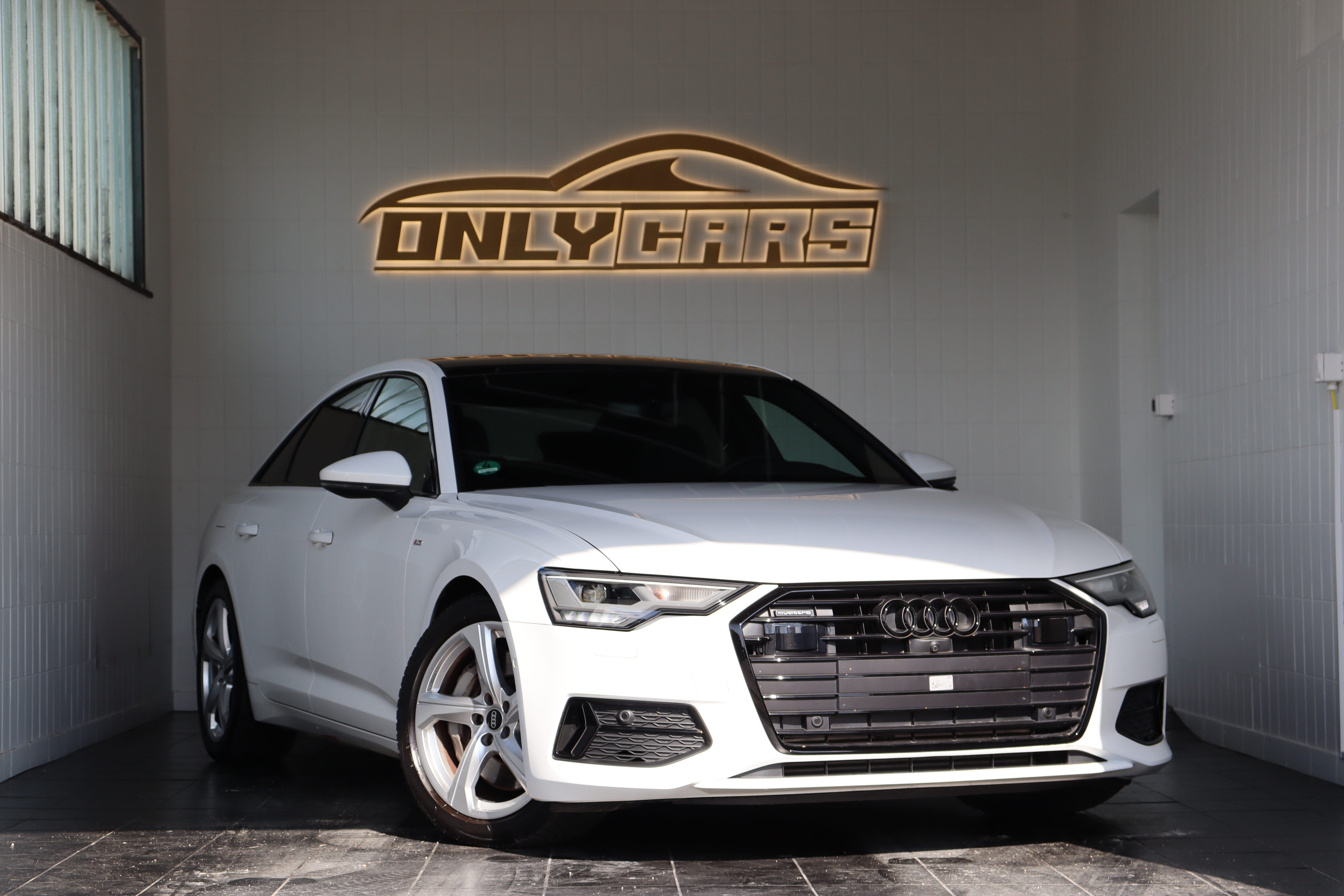 AUDI A6 Avant 55 TFSI S line quattro S-tronic