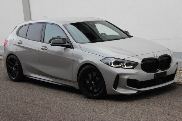 BMW M135i xDrive Individual *KREIDE UNI*