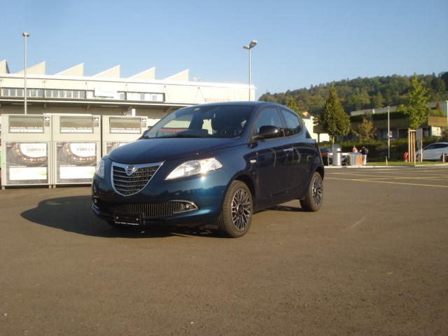 LANCIA Ypsilon 0.9 30th Anniversary