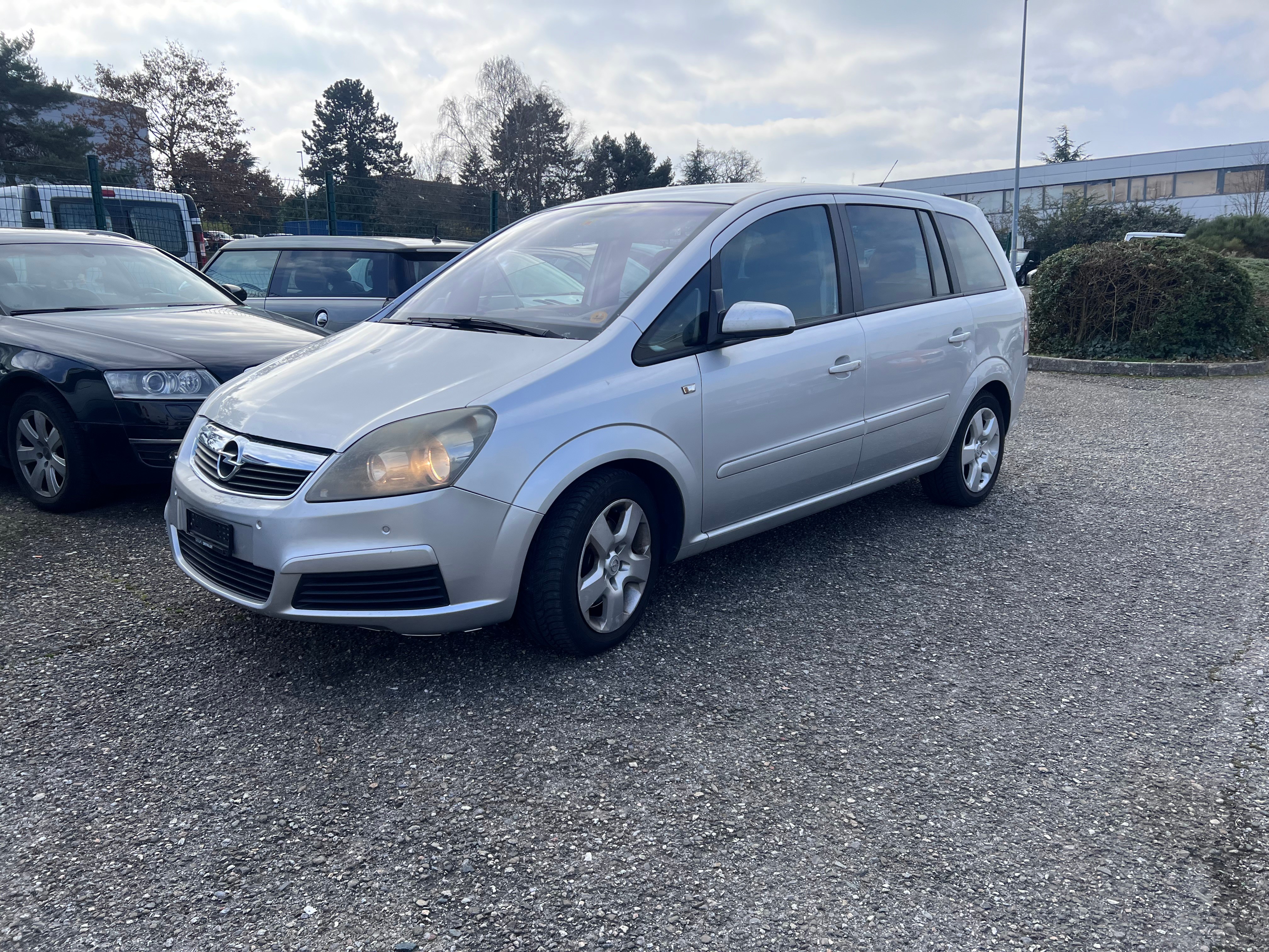 OPEL Zafira 1.9 CDTI Enjoy Automatic