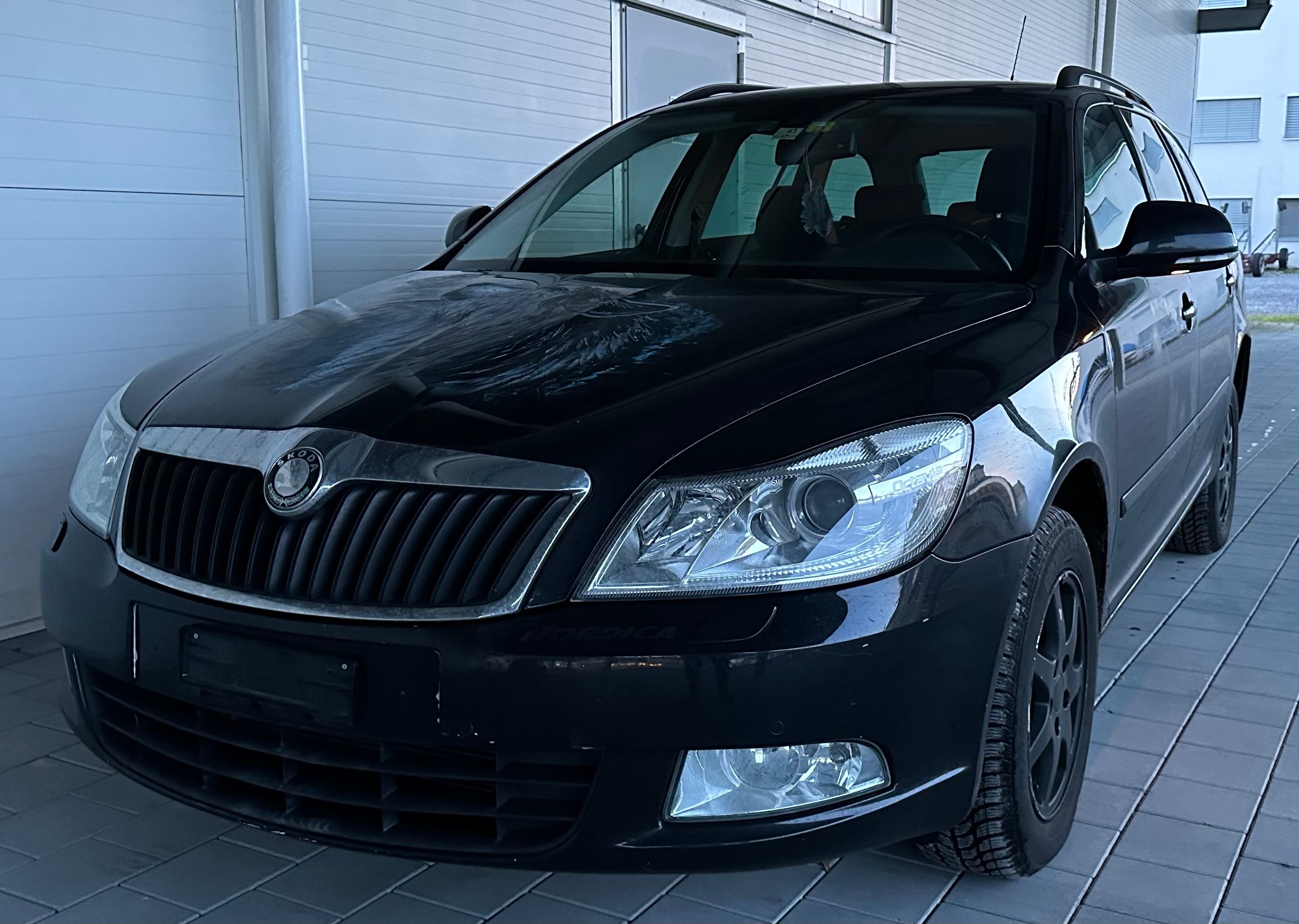 SKODA Octavia Combi 2.0 TDI Adventure 4x4