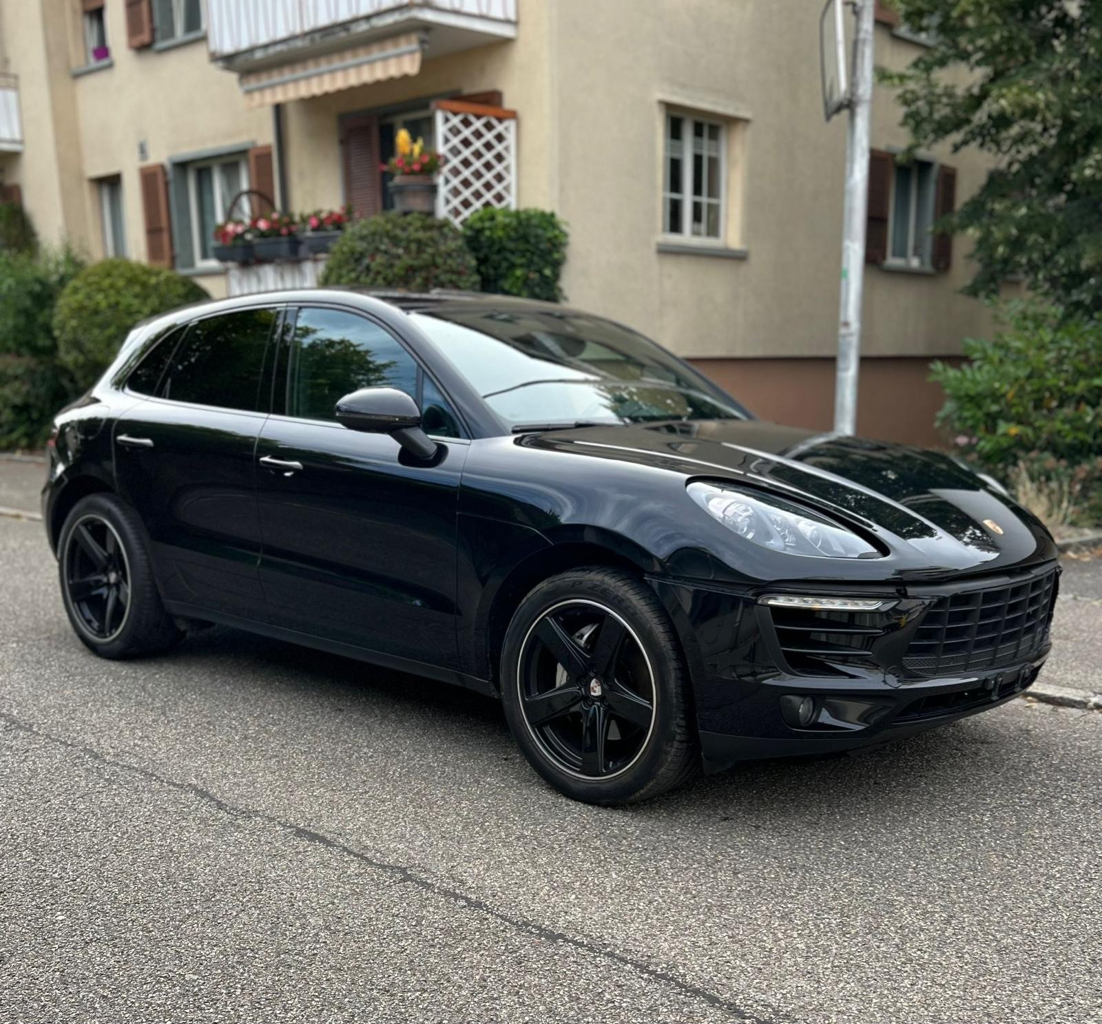 PORSCHE Macan S PDK