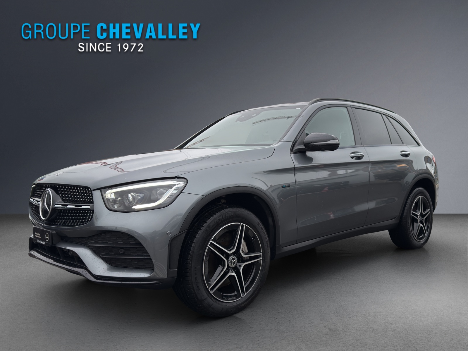 MERCEDES-BENZ GLC 300 e AMG Line 4Matic