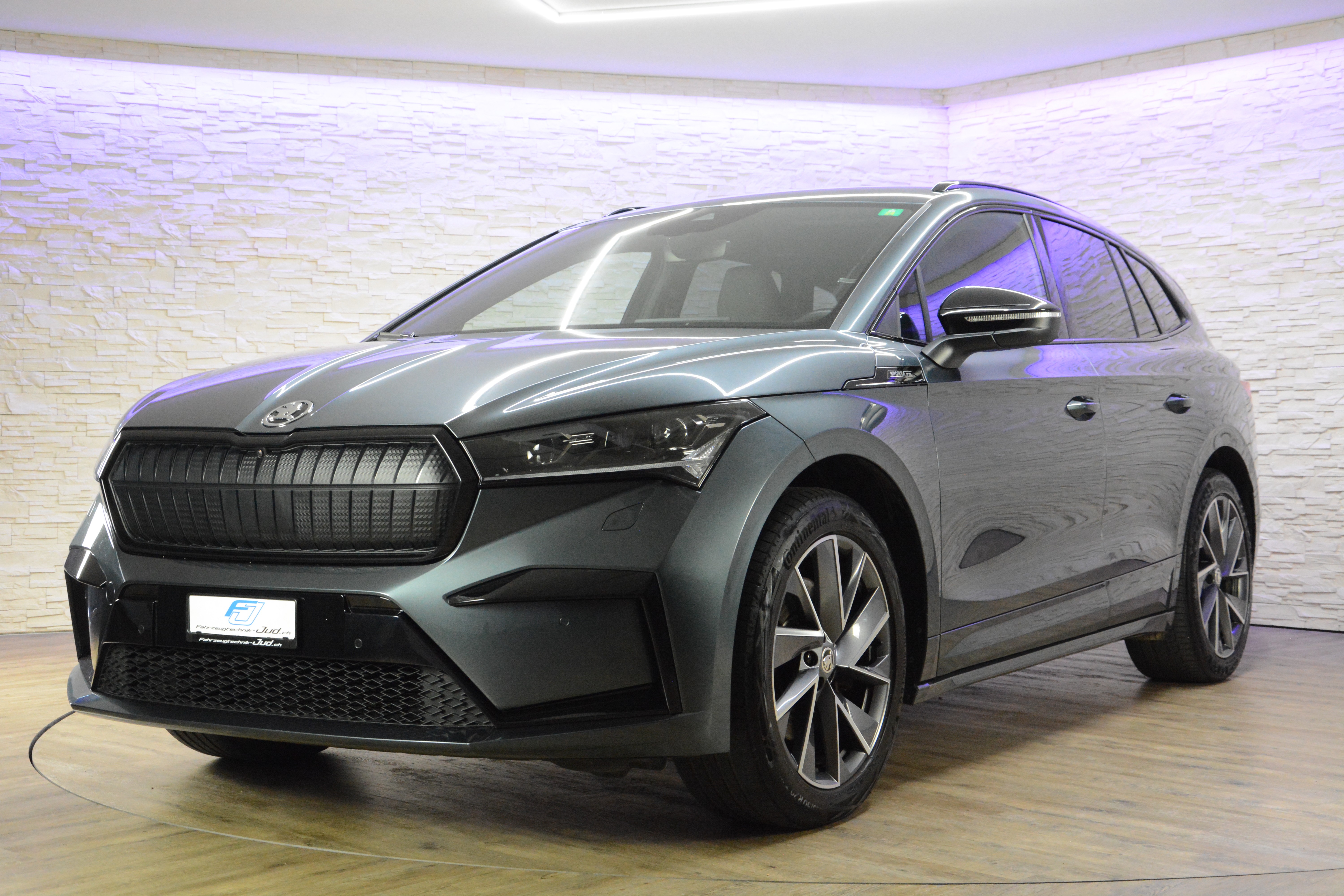 SKODA Enyaq iV 80x SportLine