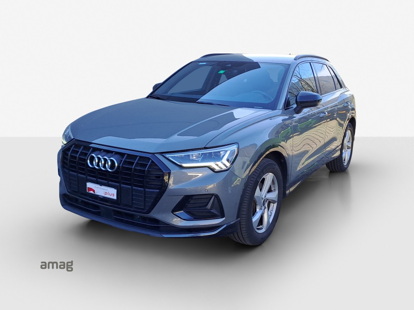 AUDI Q3 35 TFSI advanced Attraction S-tronic