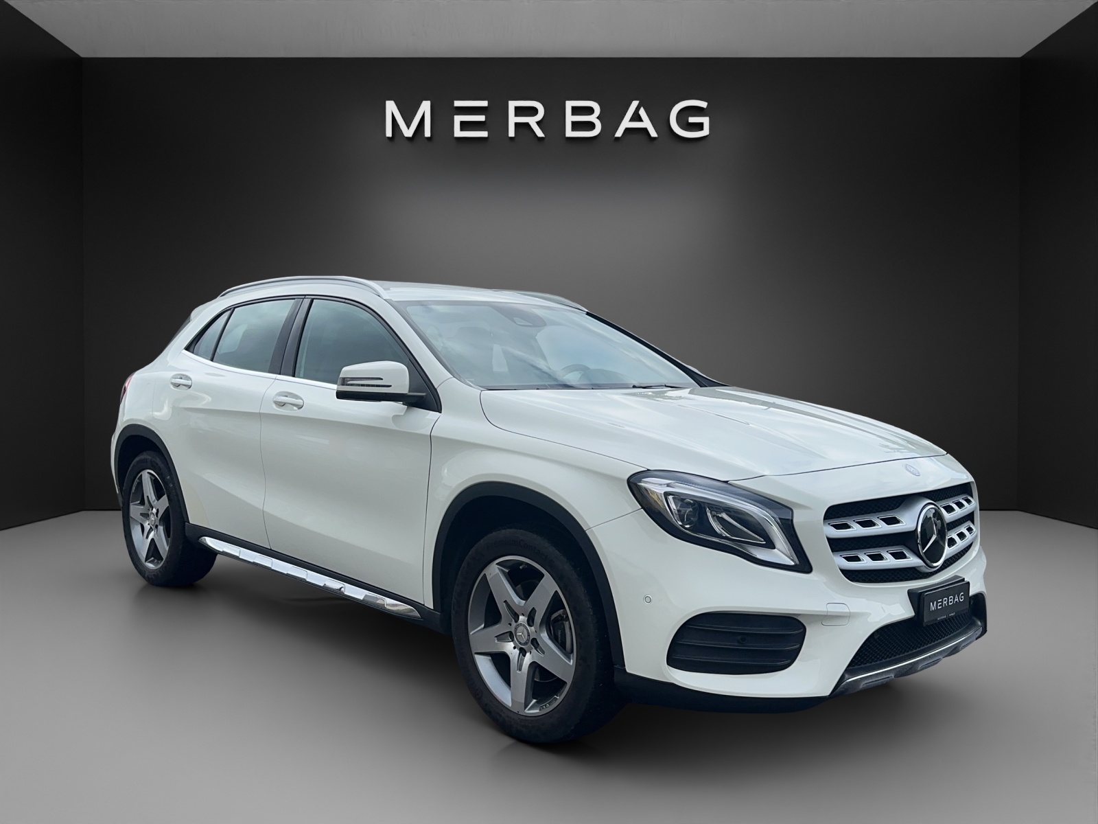 MERCEDES-BENZ GLA 220 d AMG Line 4Matic