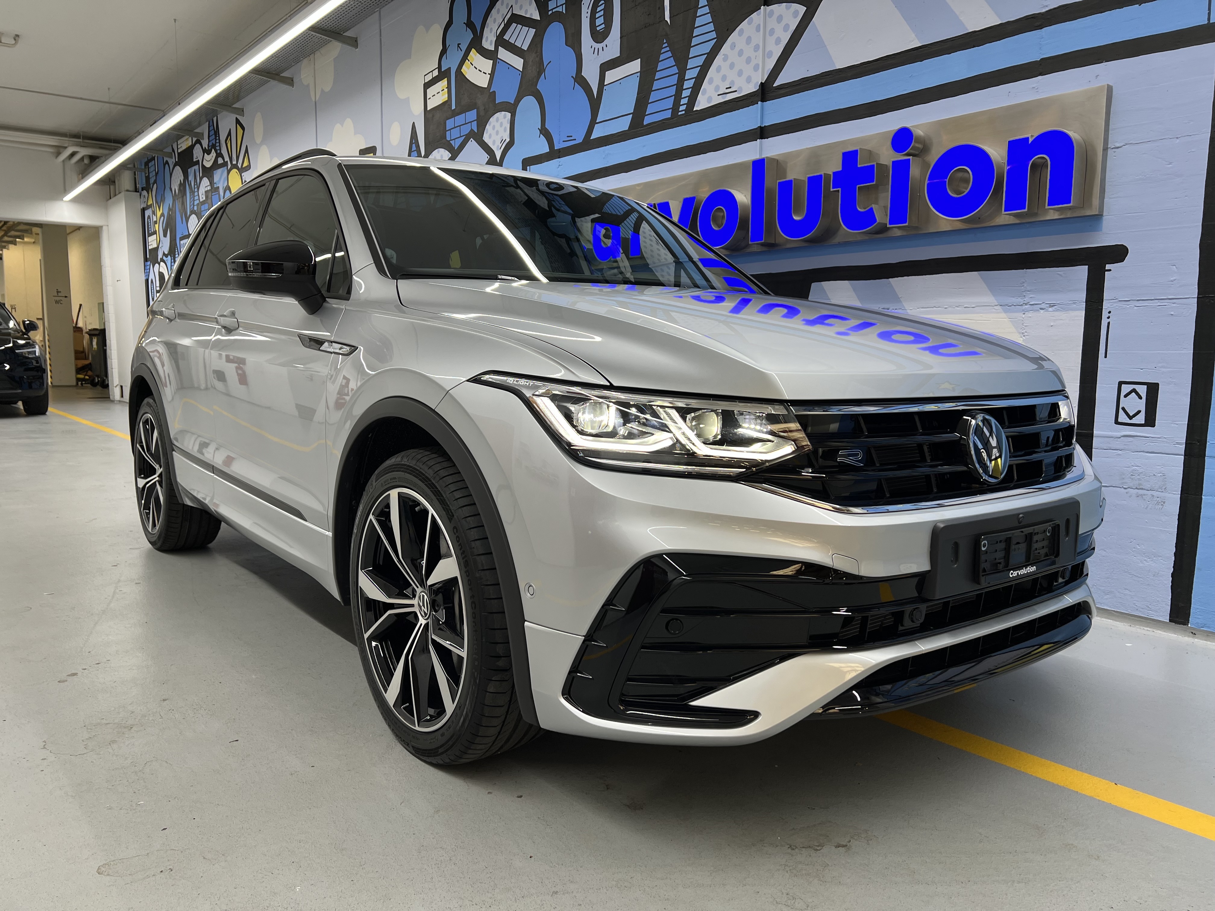 VW Tiguan 2.0TSI R-Line 4Motion DSG