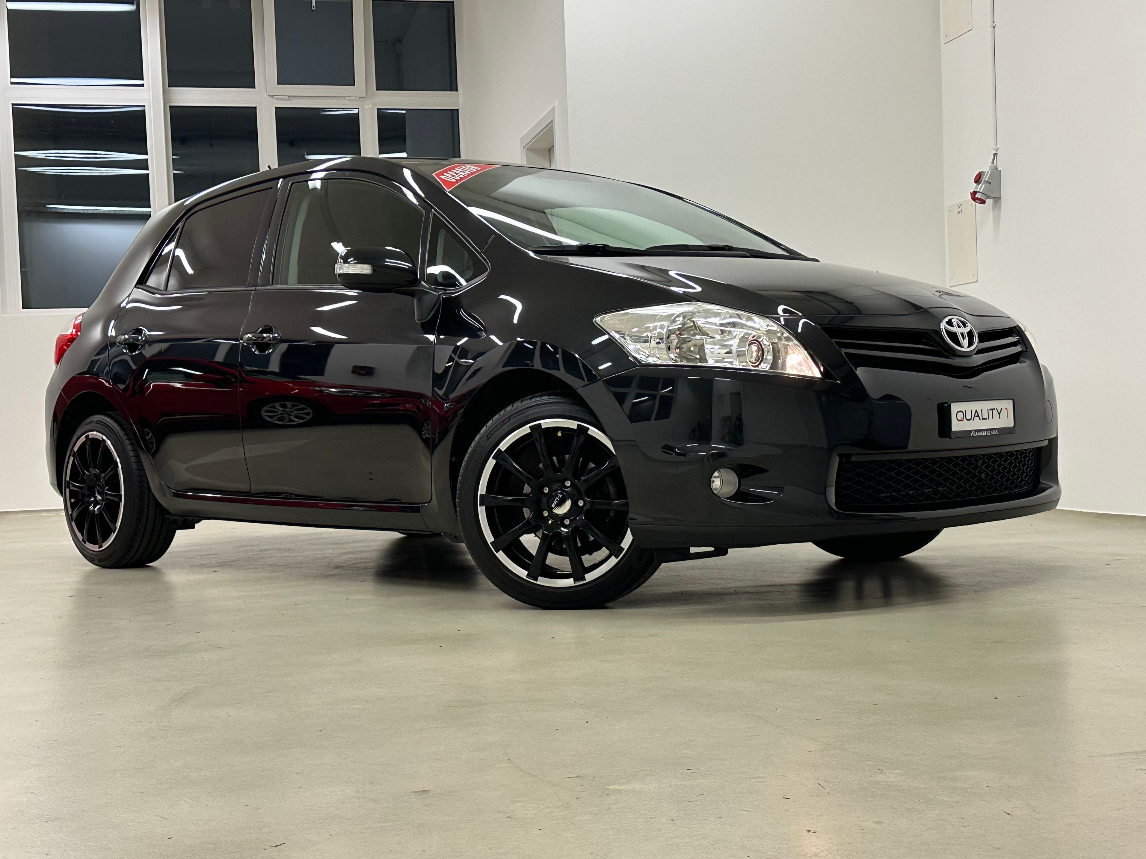 TOYOTA Auris 1.6 easy