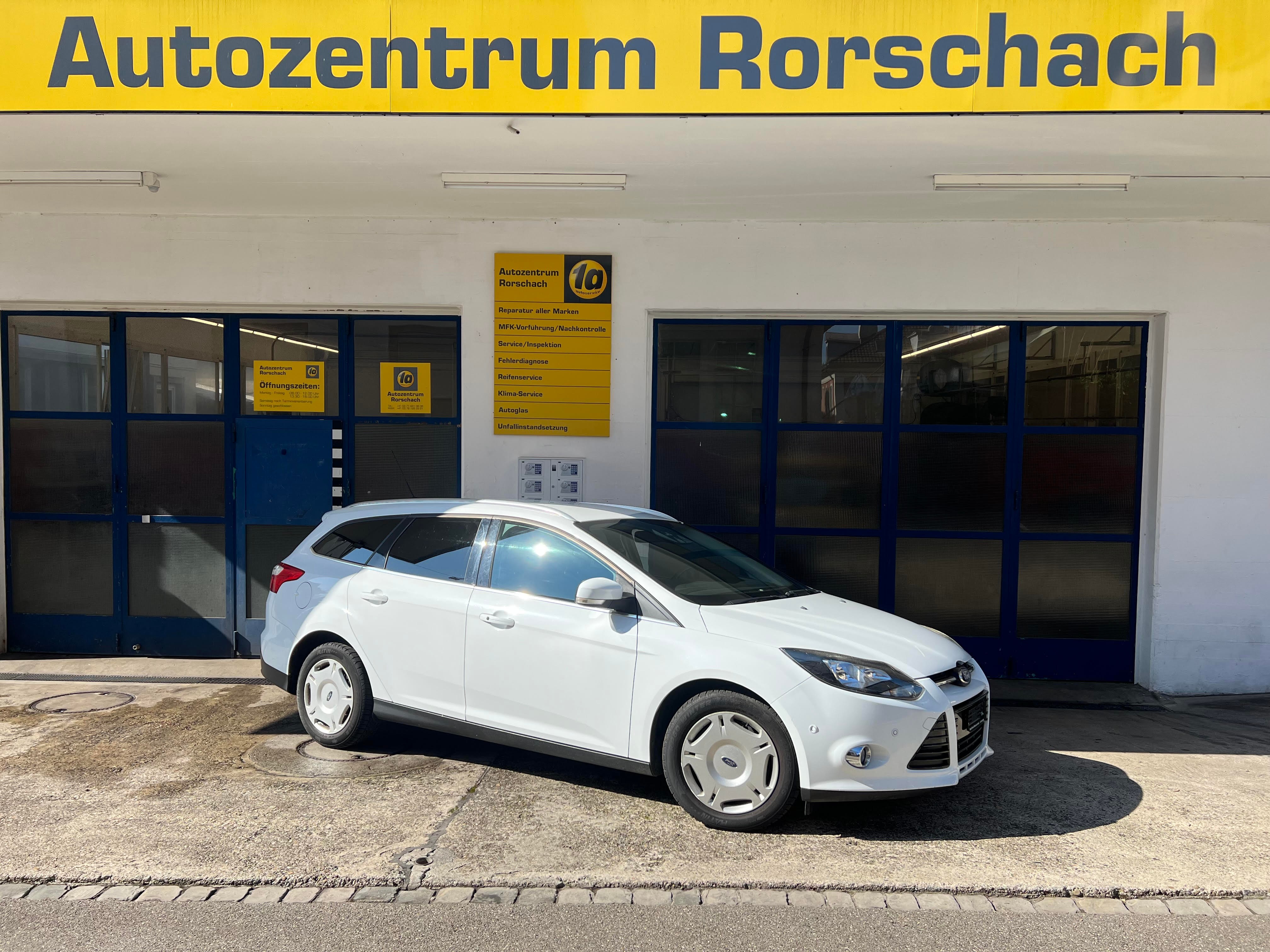 FORD Focus 2.0 TDCi Titanium PowerShift