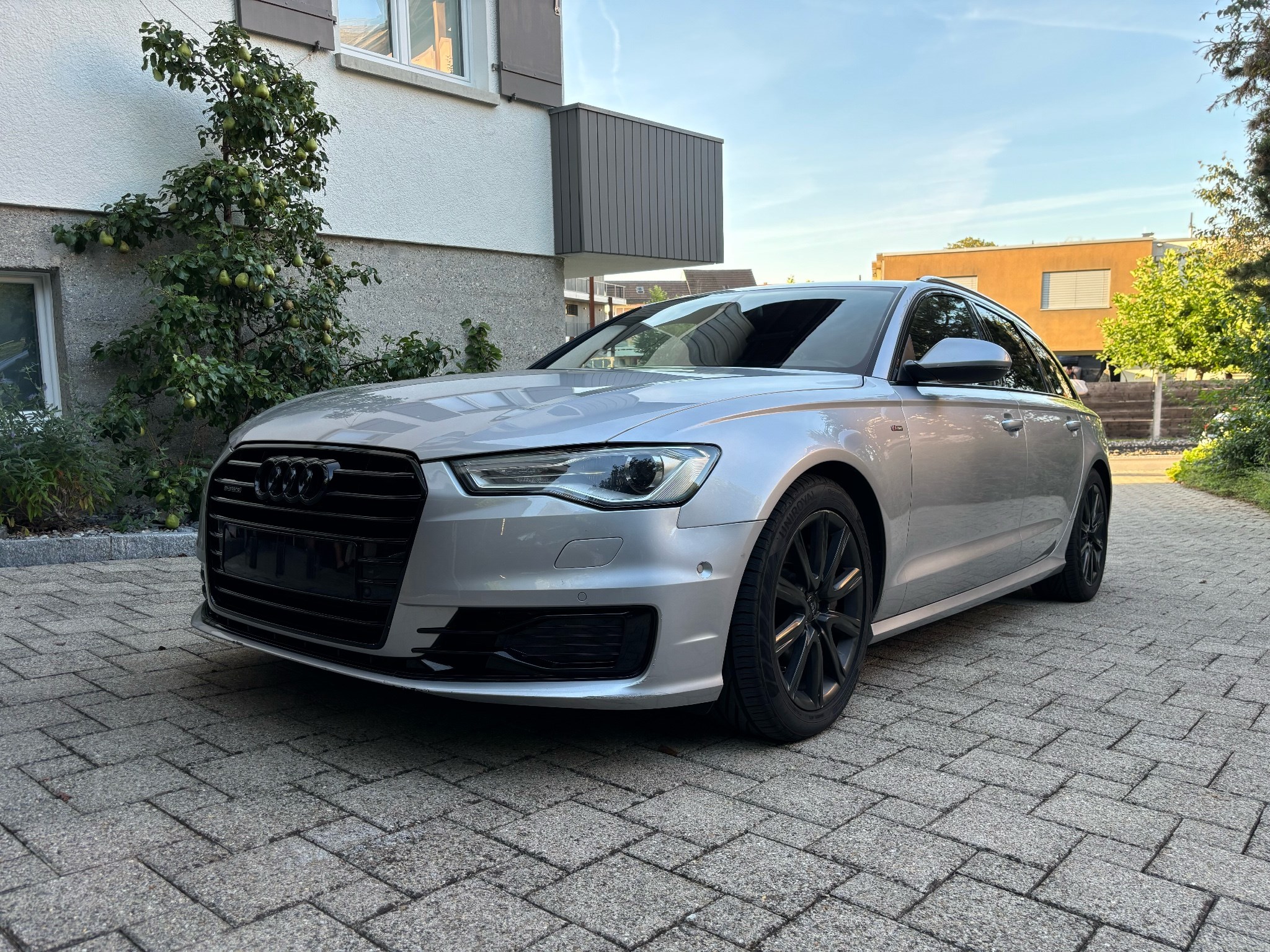 AUDI A6 Avant 3.0 TDI V6 quattro S-tronic