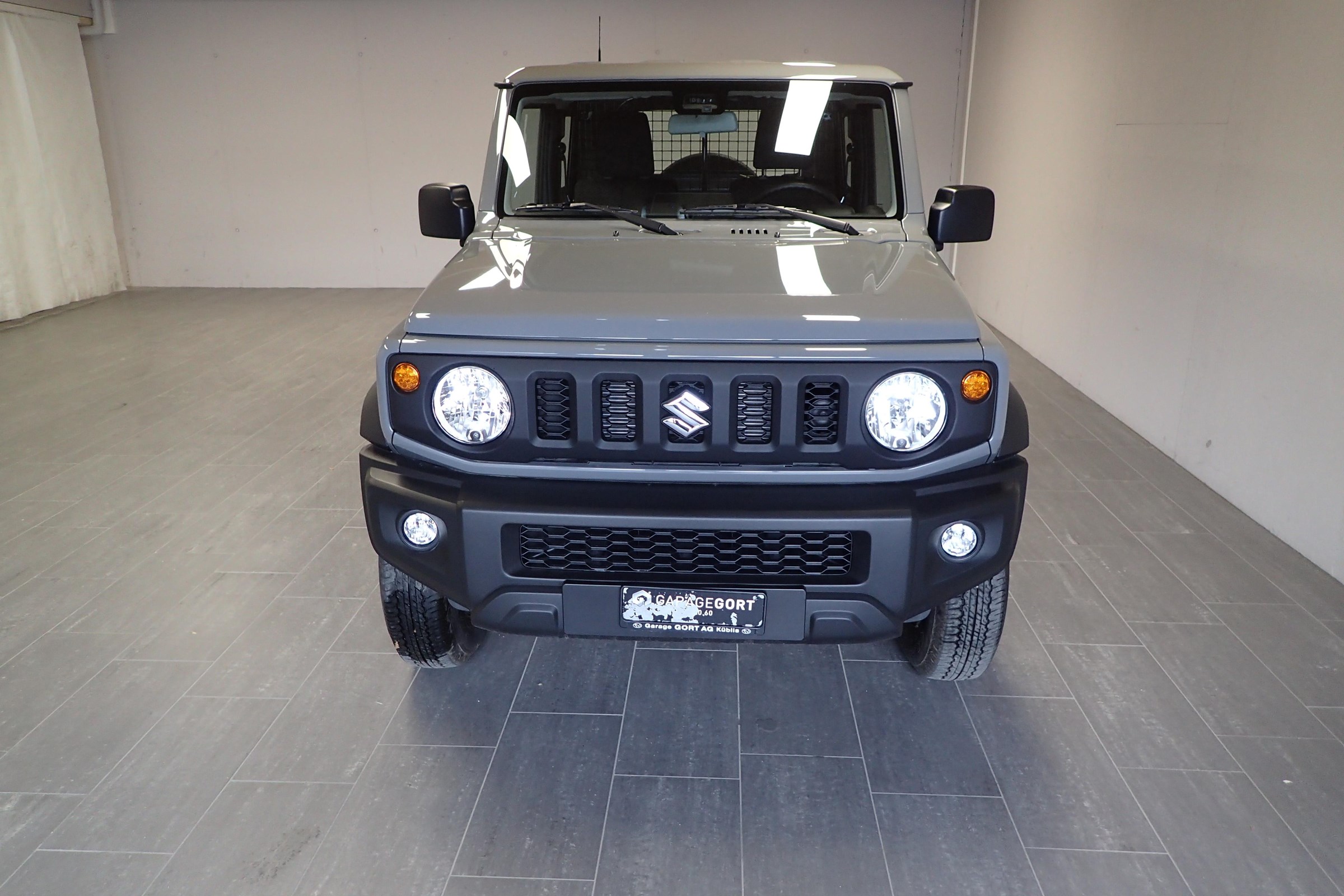 SUZUKI Jimny Country 1.5 Compact+