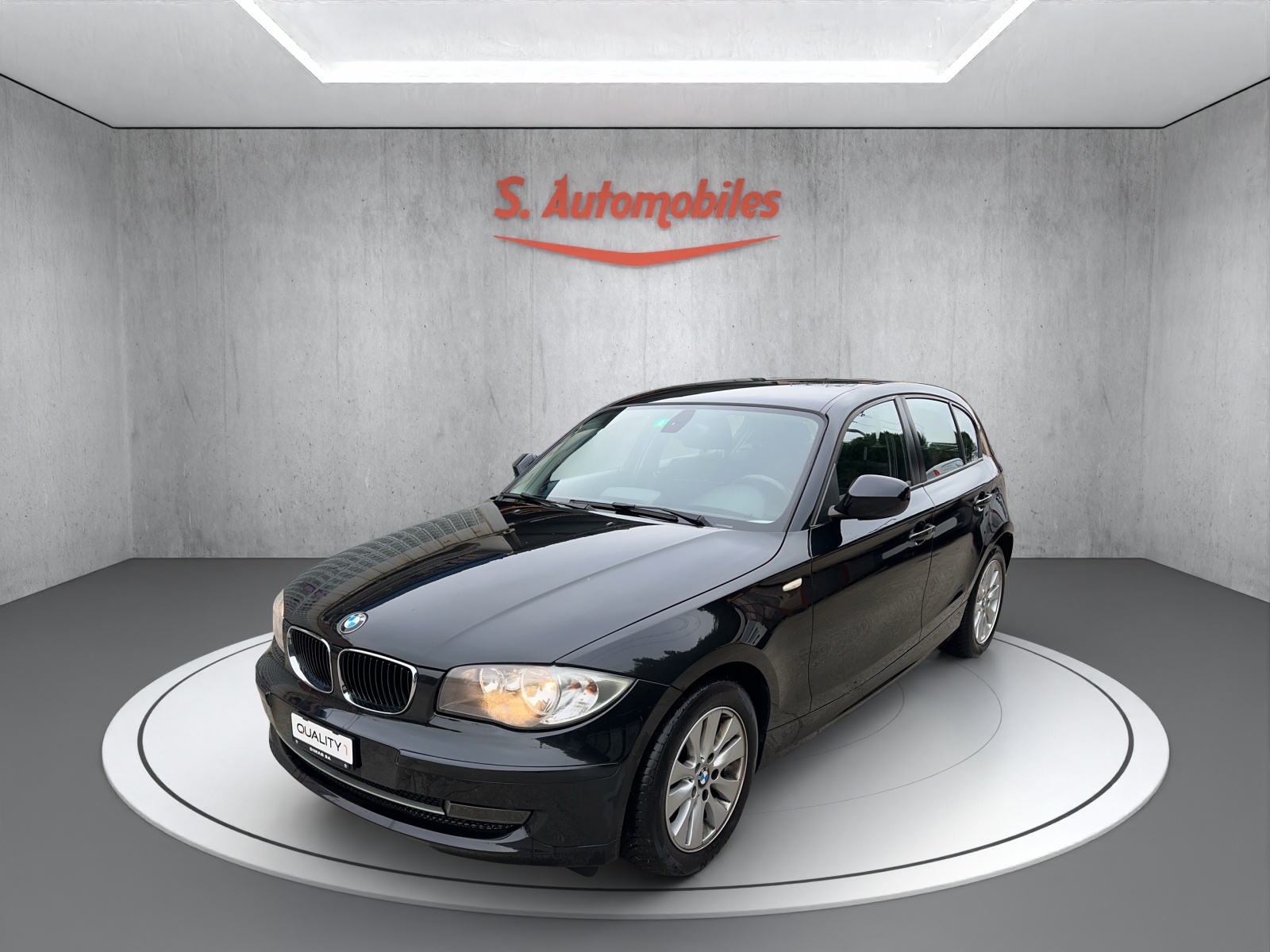 BMW 120i Dynamic Edition